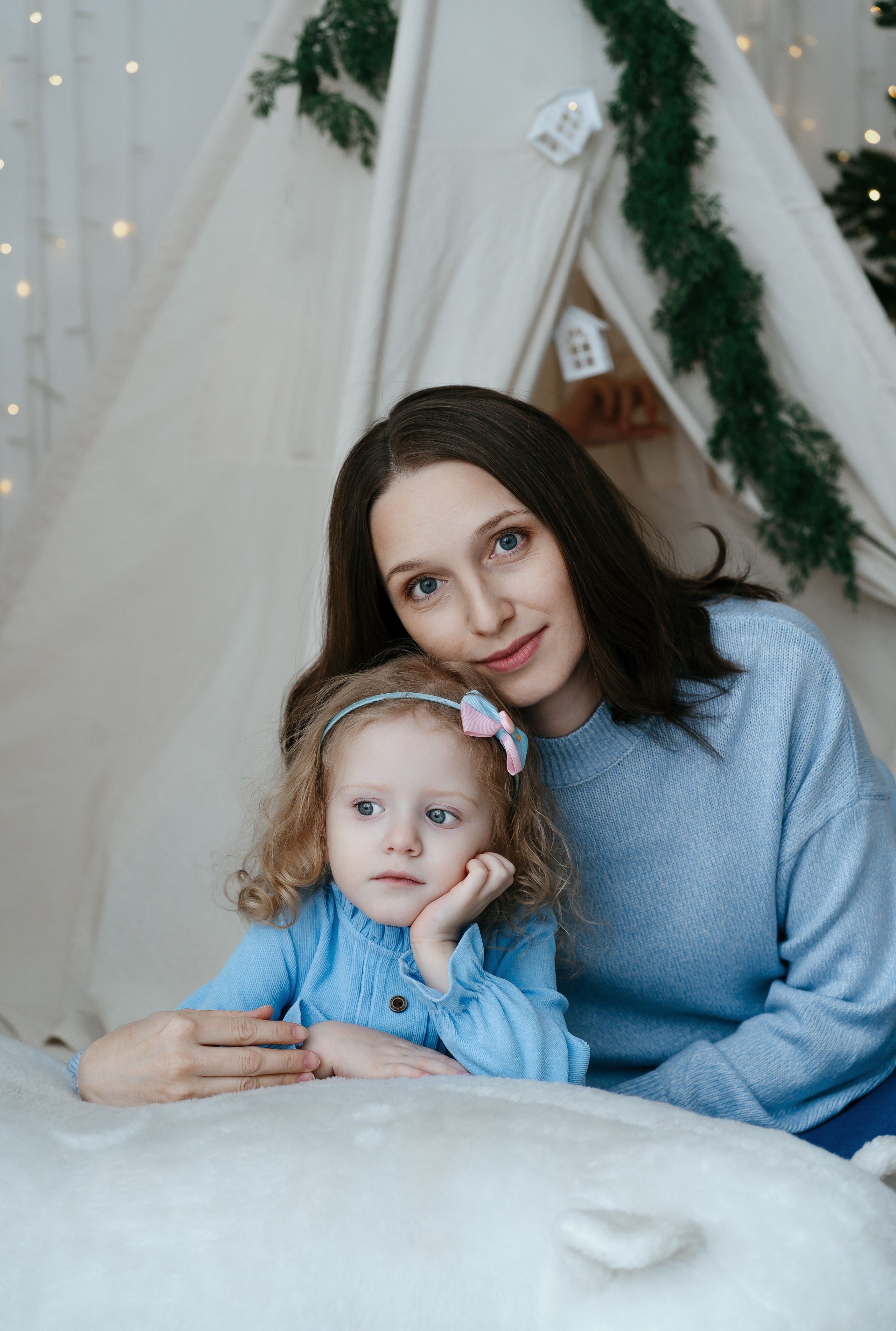 Новогодняя семейная фотосессия. Фотограф Ким Наталья в Красноярске
