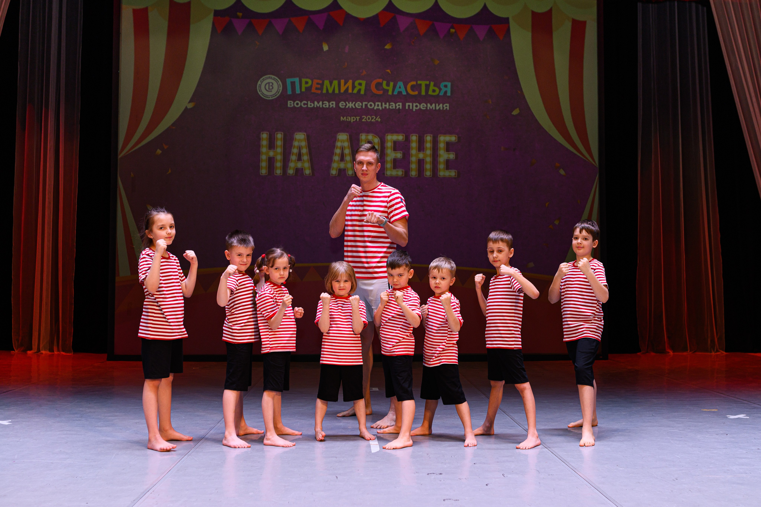 На арене. Подольск. Фотограф Сергей Белов | Москва