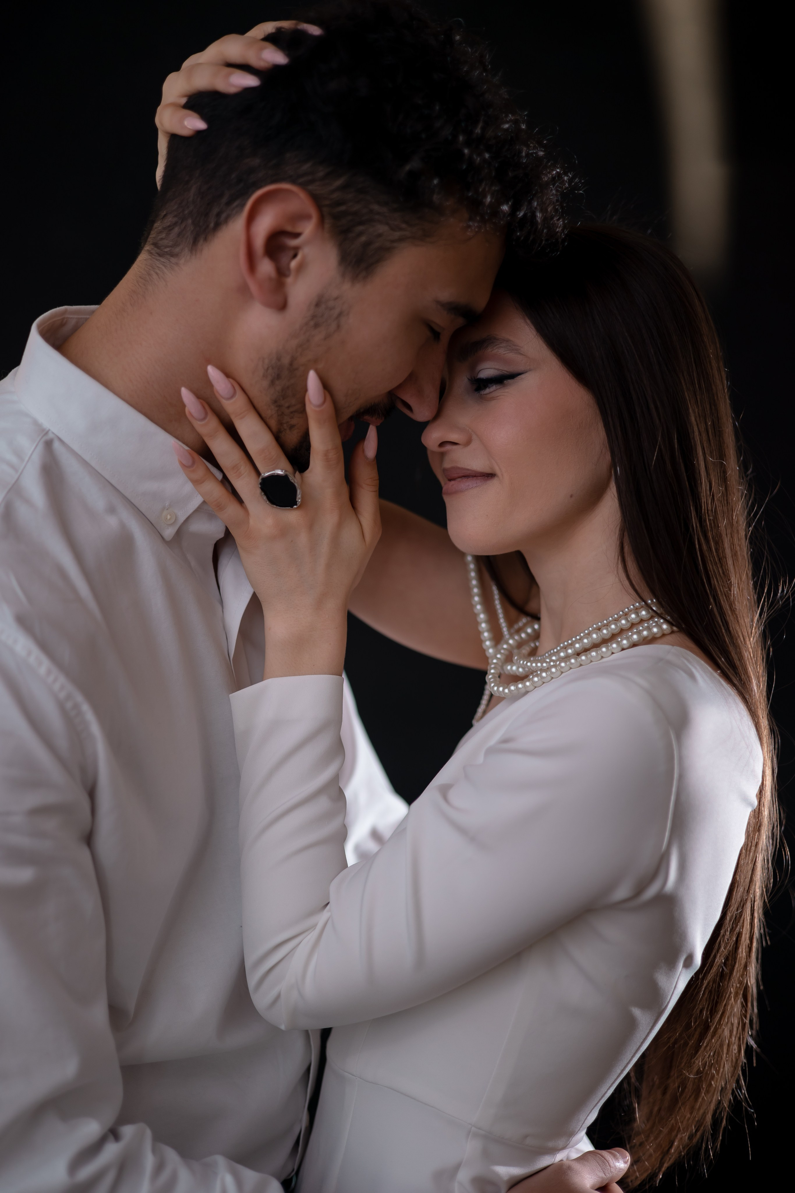 ЖЕНЯ и АЛЕНА. Фотограф Элла Ефимова