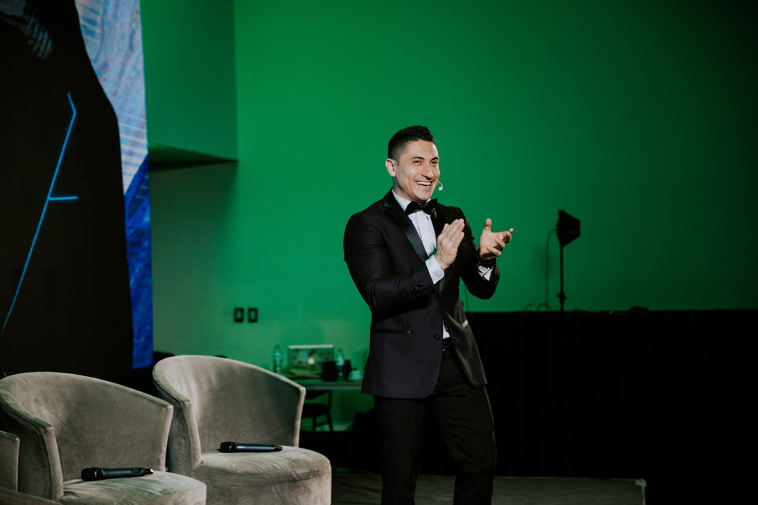 TRADERS DAY By NeomAAA Argentina. NeomAAA Funds Gallery