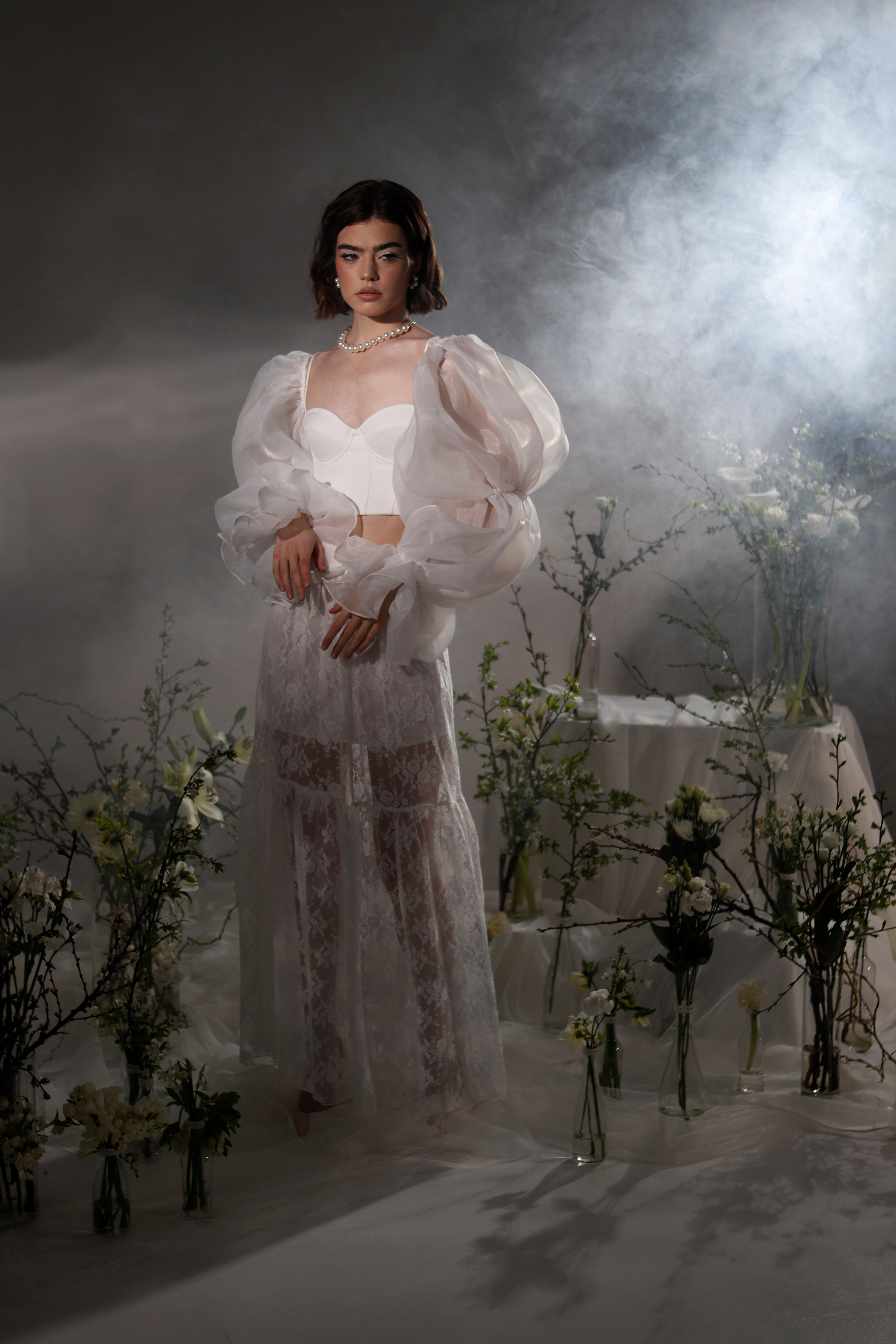 Фотосессии в студии. Я — фотограф, который помогает запечатлеть самые важные моменты вашей жизни!