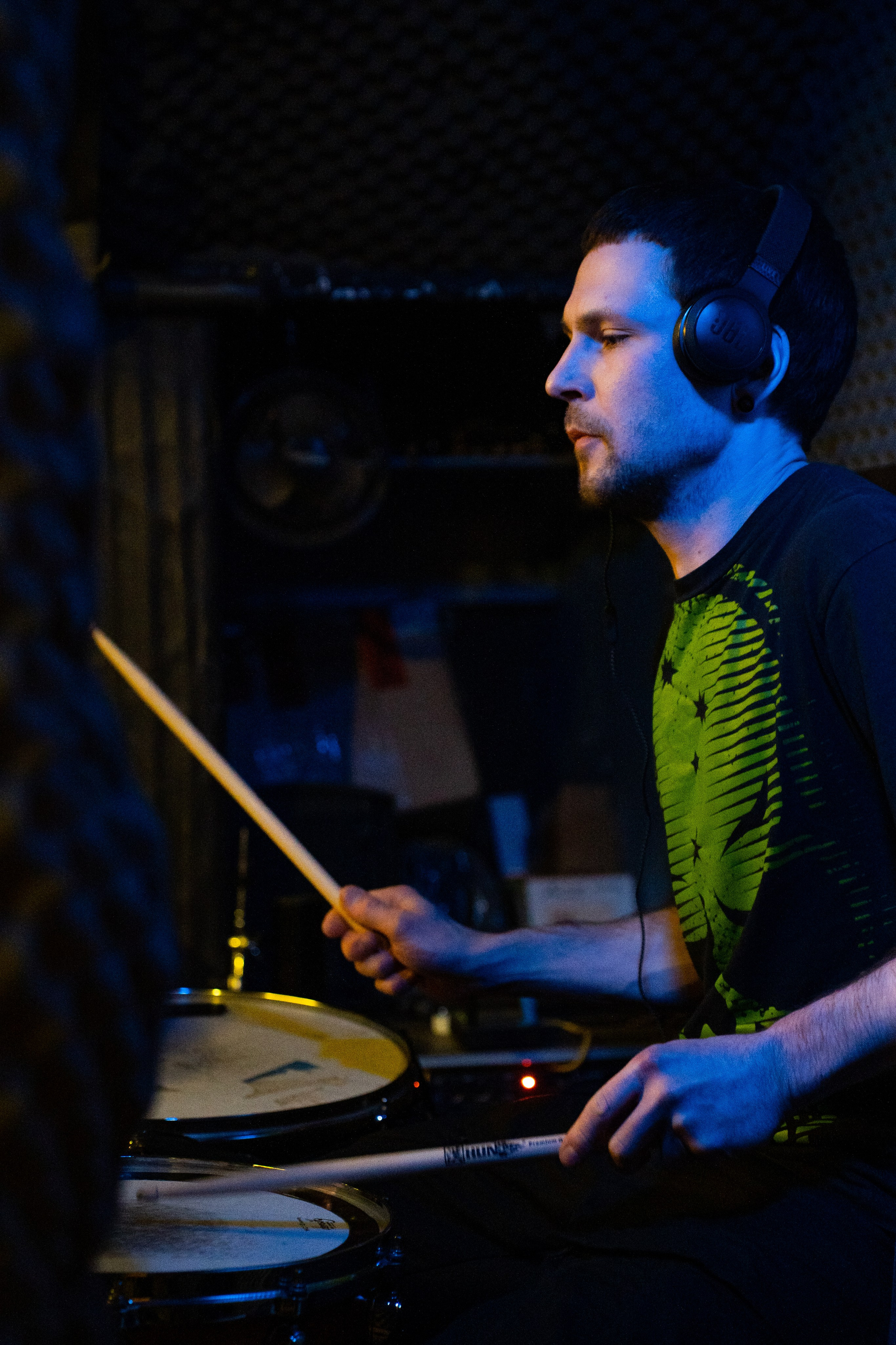 Сатива|Debaser. Концертный и репортажный фотограф в Санкт-Петербурге Слава Пахомов