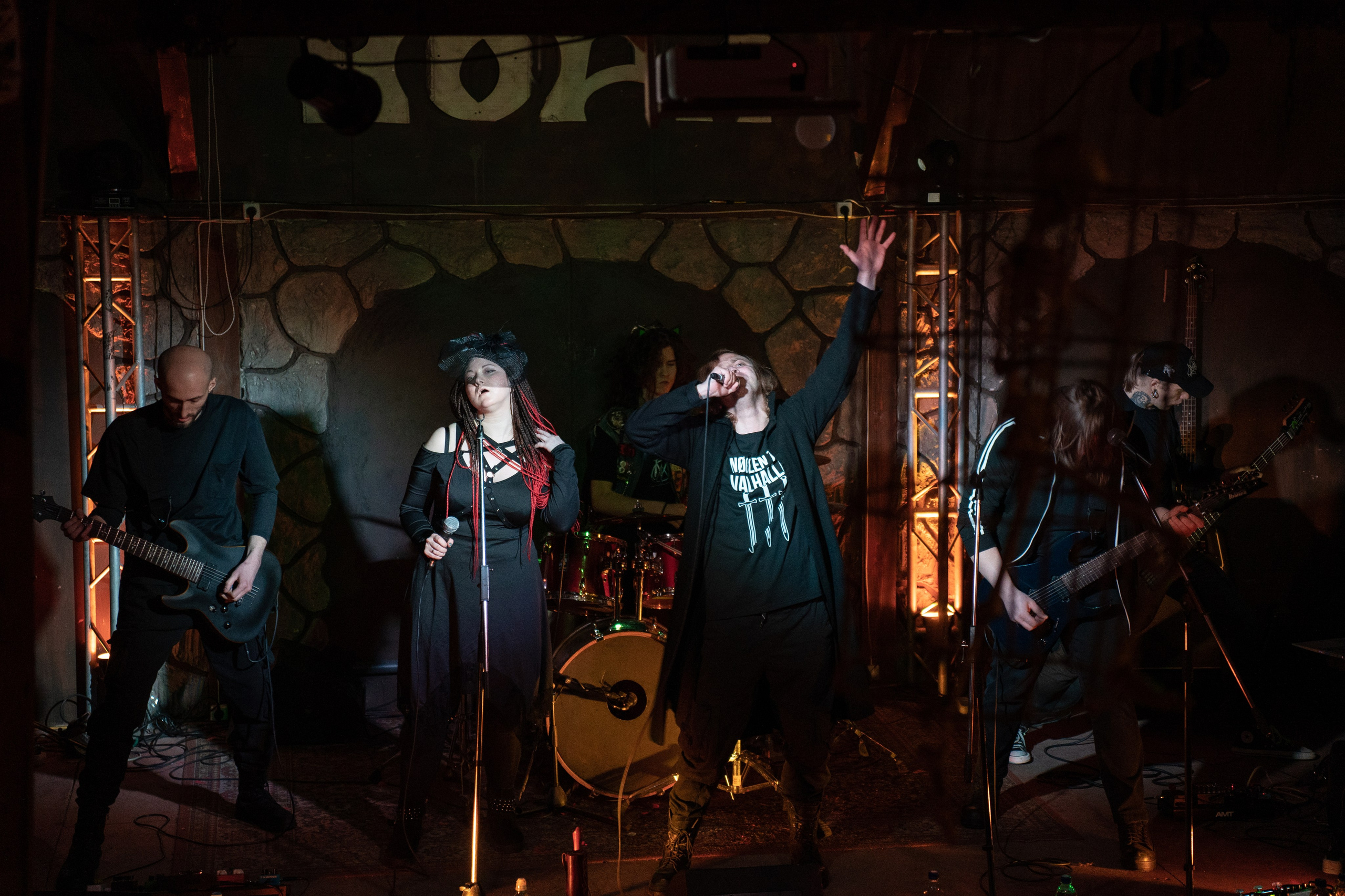 Ночь На Земле|Нора, Псков. Концертный и репортажный фотограф в Санкт-Петербурге Слава Пахомов