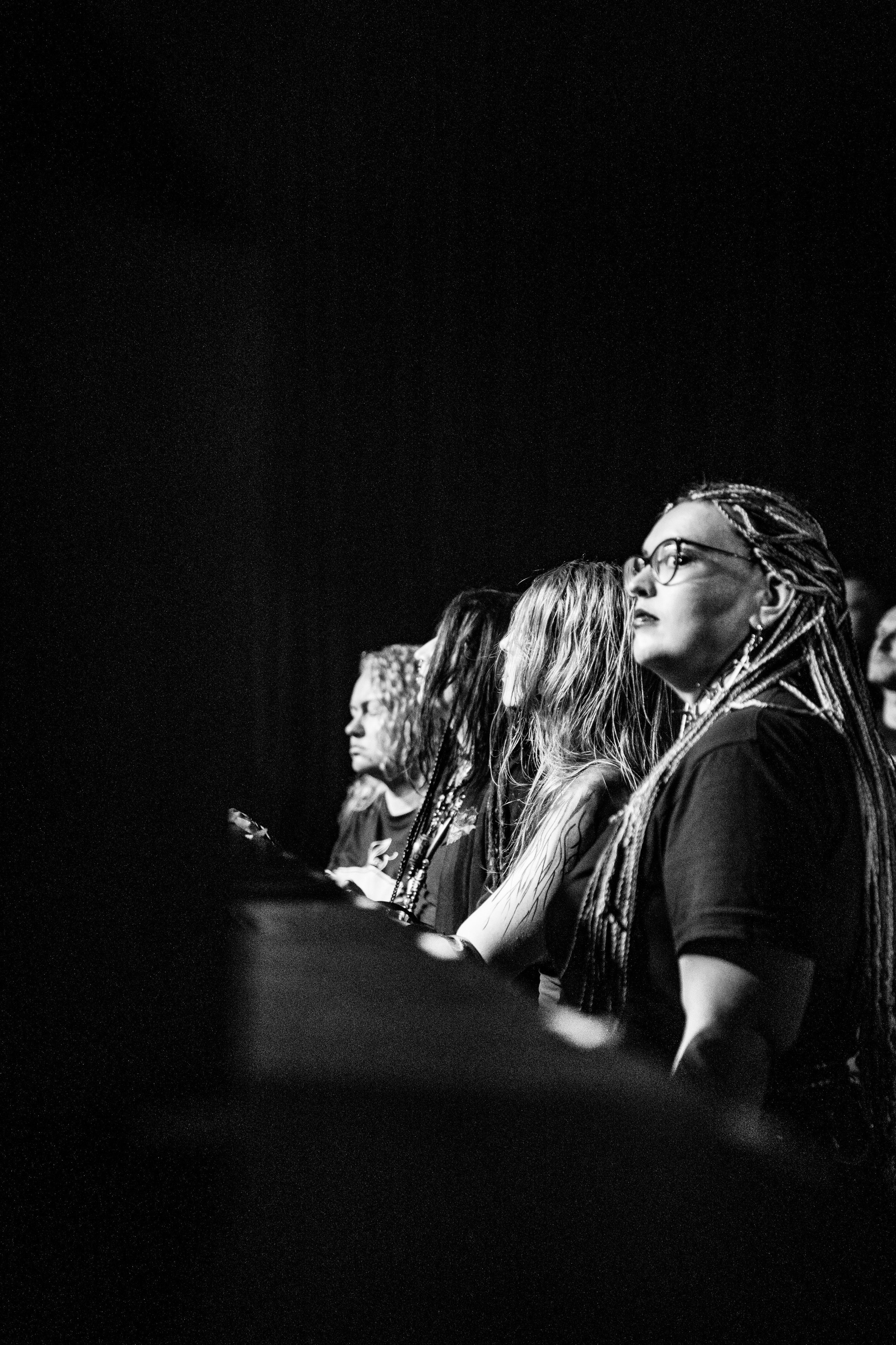 ИЛ • Minuala • Khlad|Glastonberry. Концертный и репортажный фотограф в Санкт-Петербурге Слава Пахомов