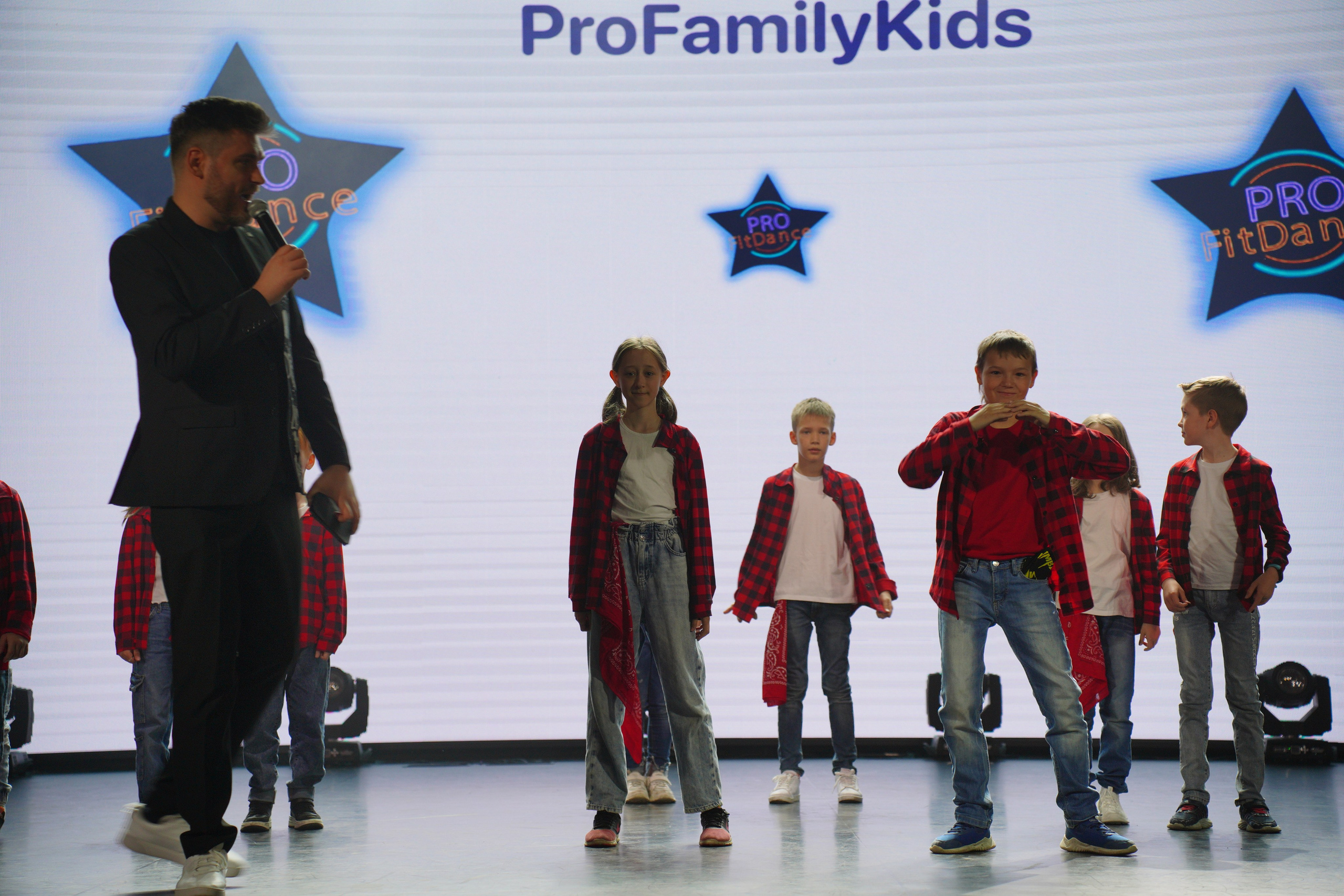 Танцевальный конкурс|Концертный зал Epicenter. Концертный и репортажный фотограф в Санкт-Петербурге Слава Пахомов