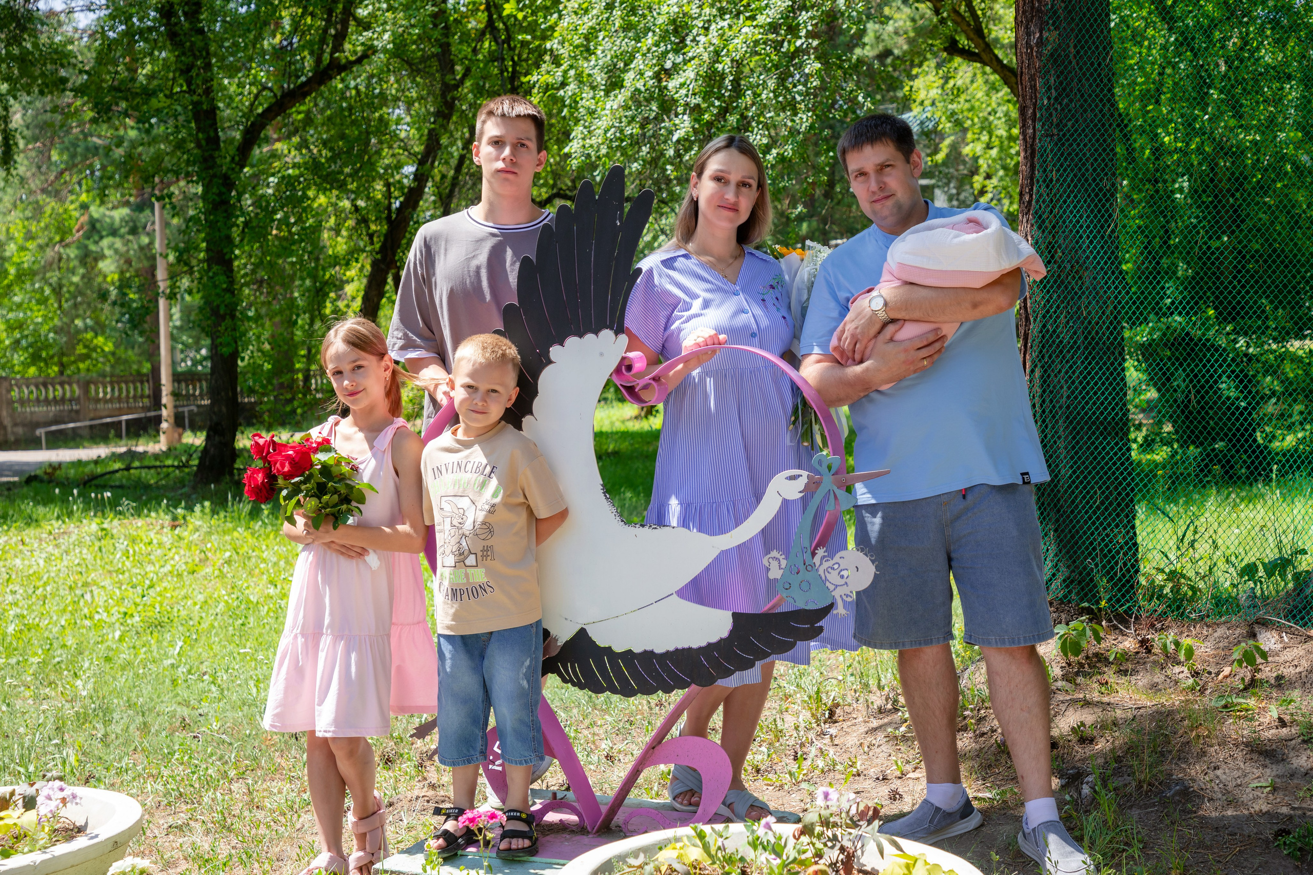 Выписка из роддома. Свадебный, семейный, школьный Фотограф и видеограф Худаноговы Александр и Ирина г. Зеленогорск, Красноярск