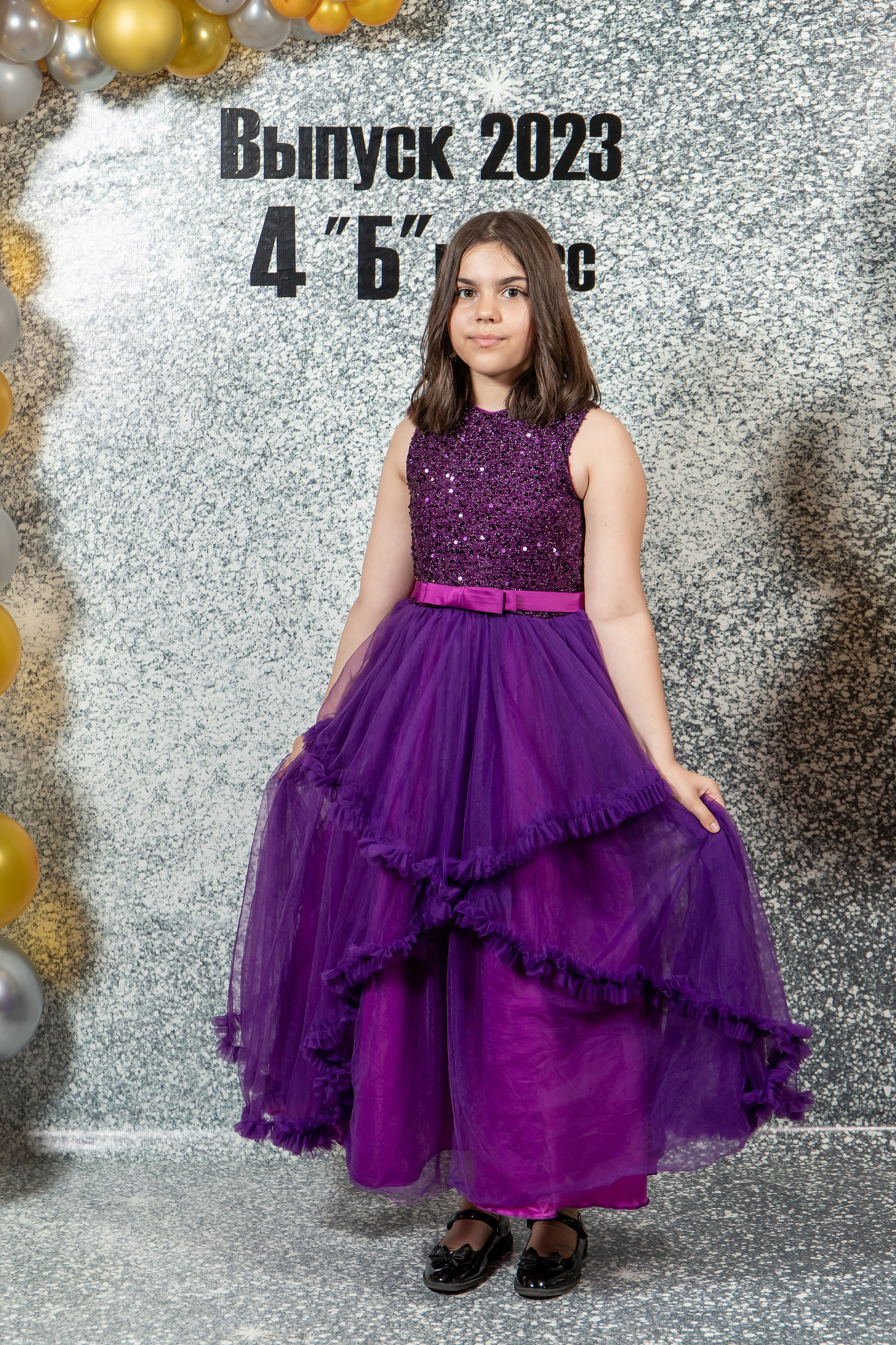 Выпуск 4Б 23 год. Семейный и свадебный фотограф в Геленджике Михаил Шматов