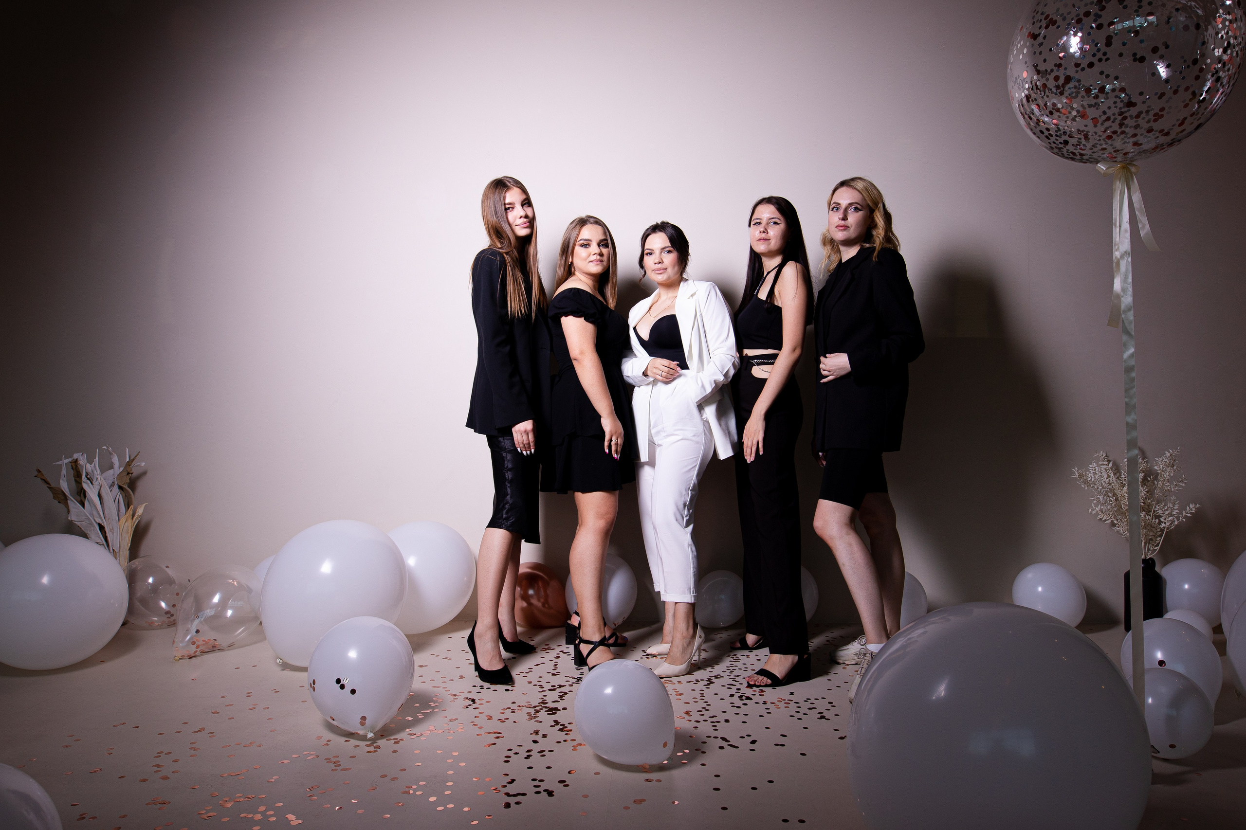 ДЕВИЧНИК. Сниму тебя полностью