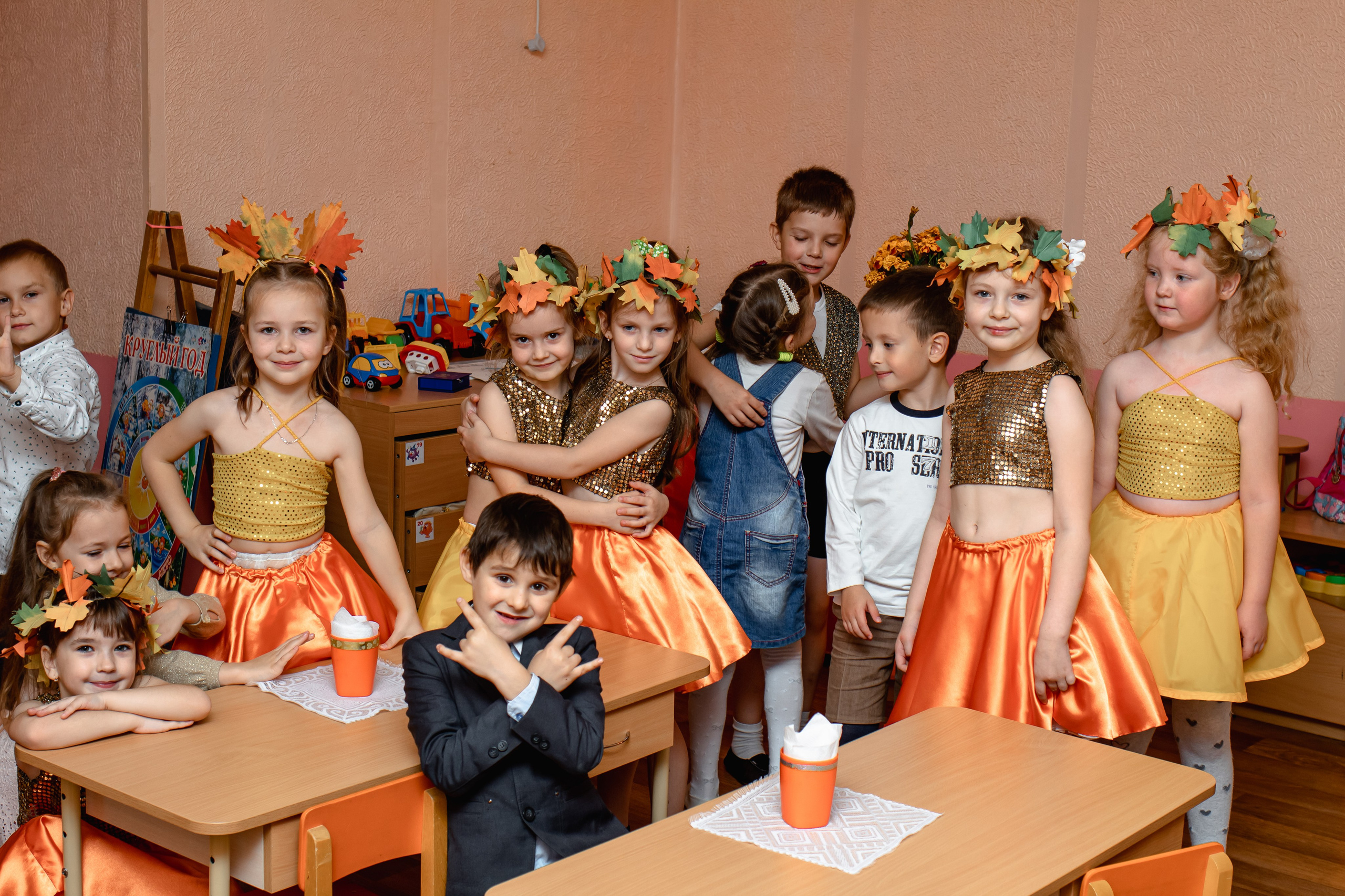 Осенний праздник в детском саду. Маргарита. Семейный фотограф в Минске Приболовец Светлана