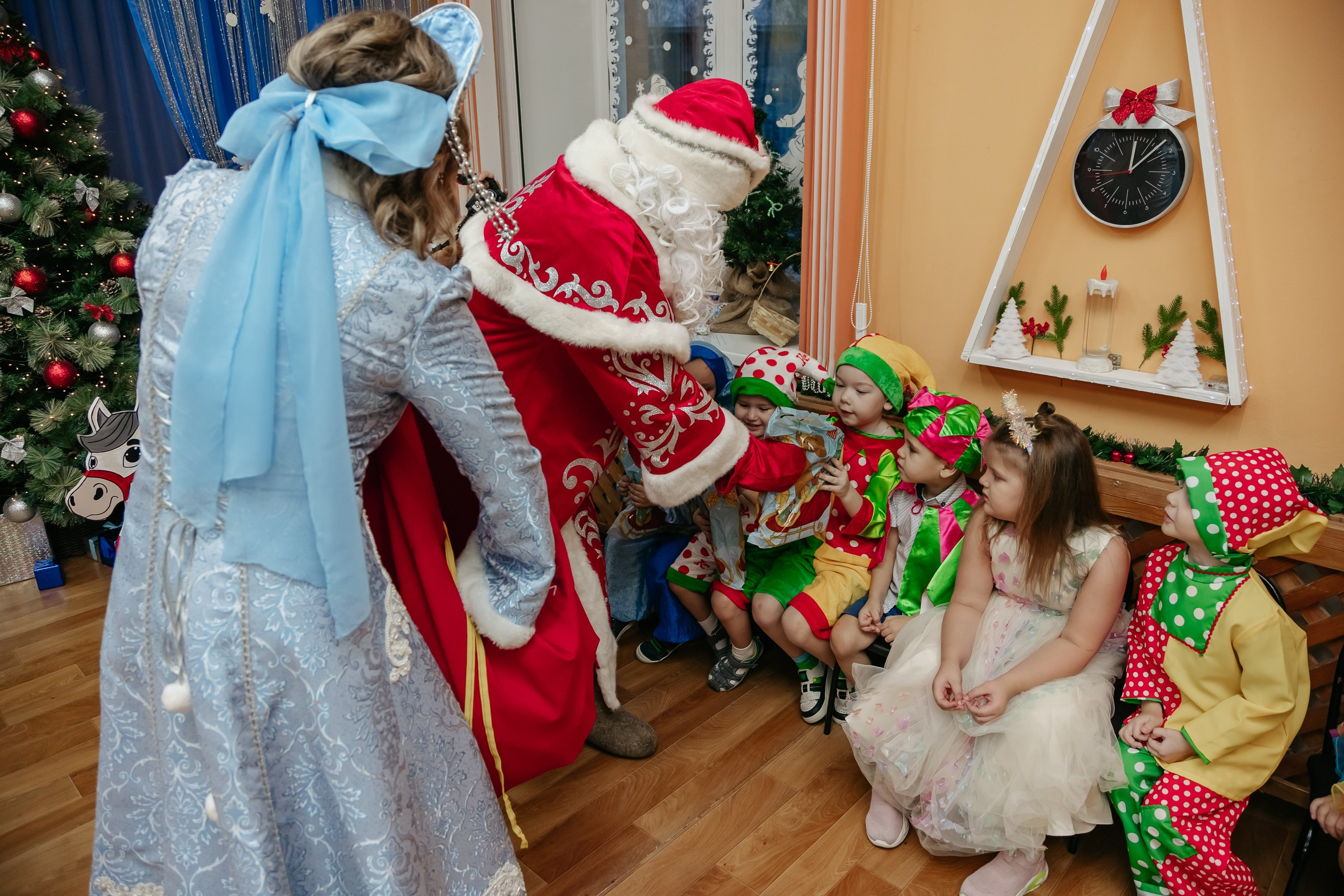 Репортаж в саду (утренник/день в саду). Фотограф на первый годик, семейный и детский фотограф в Новосибирске