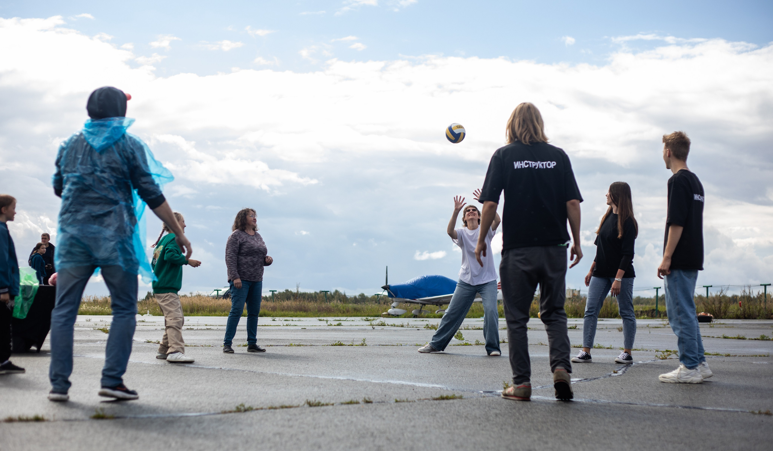 УЗСТ- Корпоративный тимбилдинг на аэродроме. Репортажный и свадебный фотограф в Челябинске Елисеев Павел