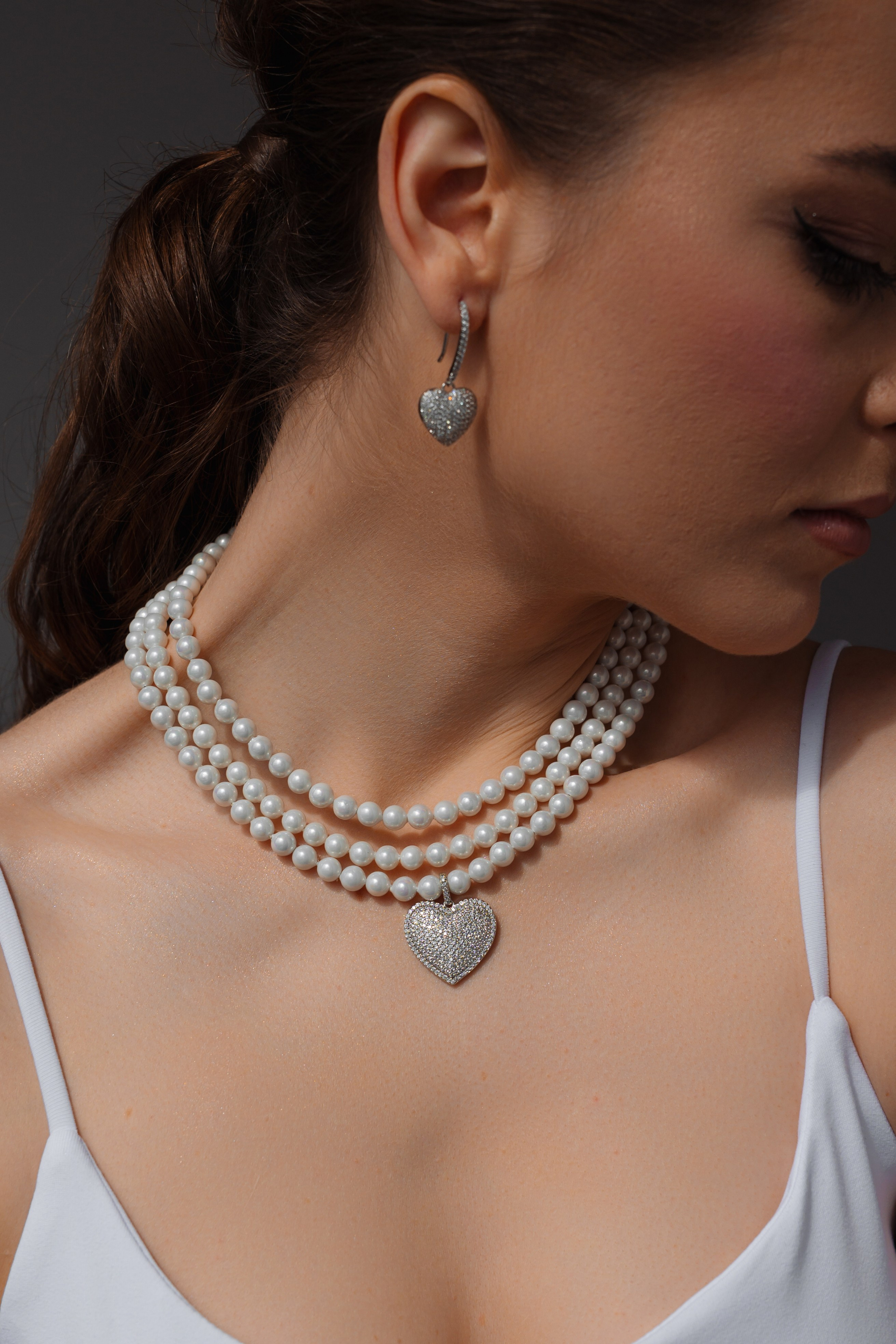 Съемка украшений для маркетплейсов (Wildberries, Ozon, Яндекс.Маркет). Фотограф товаров для маркетплейсов. Контент-фотограф в Москве Хныкина Лена