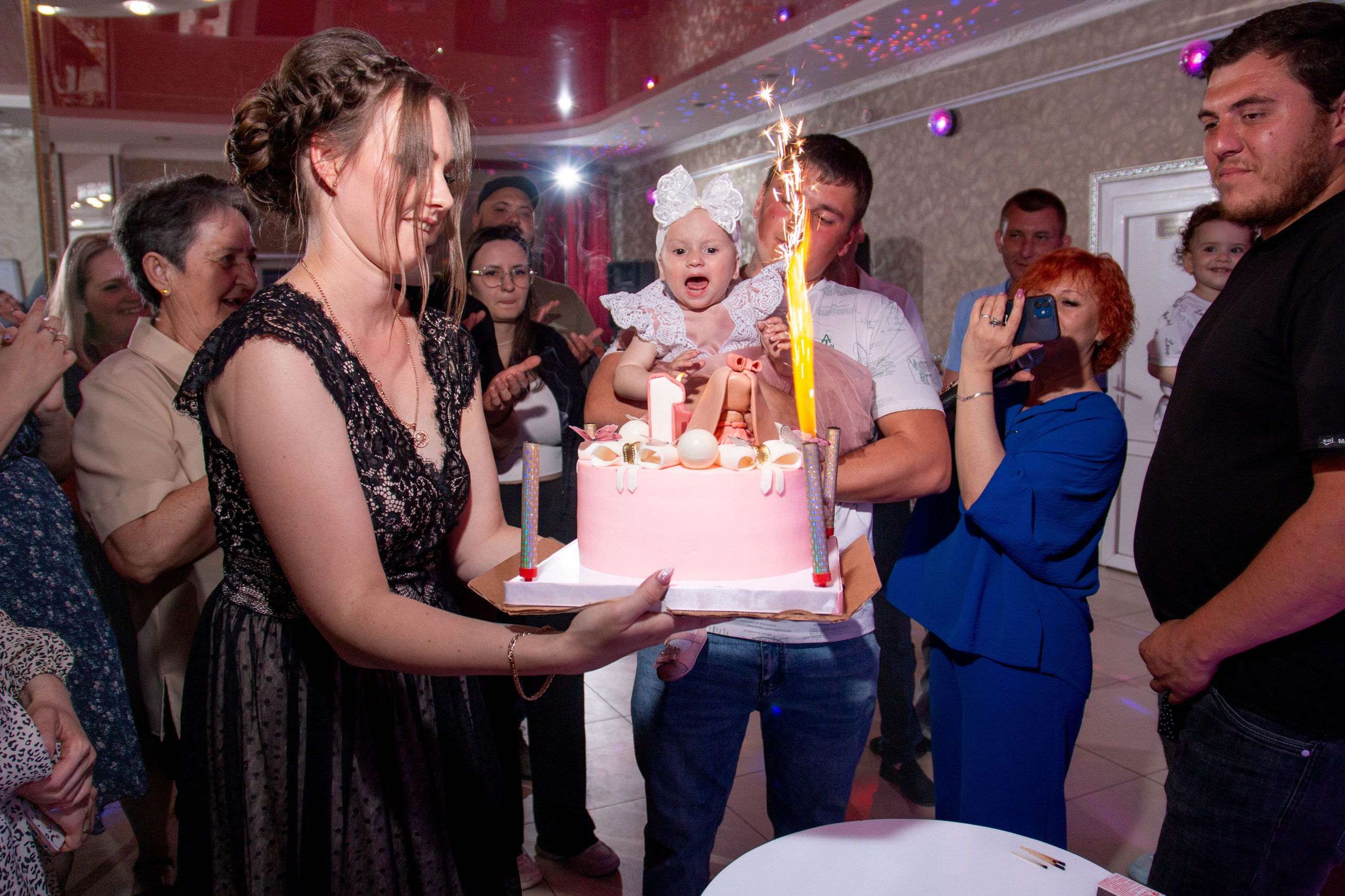 День рождения Вики Бобовниковой. Главная