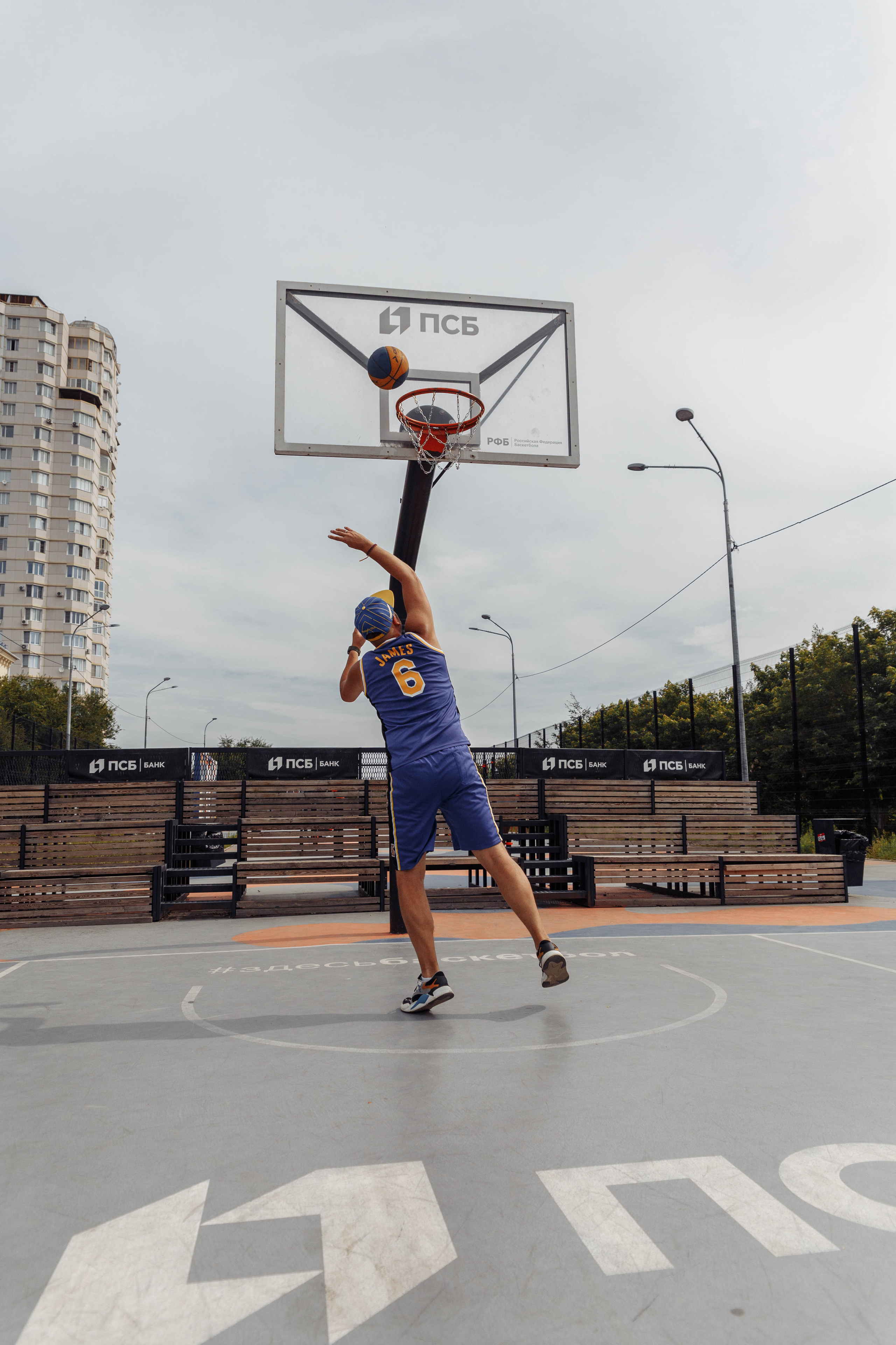 Дмитрий Новиков обожает баскетбол. Событийный фотограф Максим Бескоровайновнов