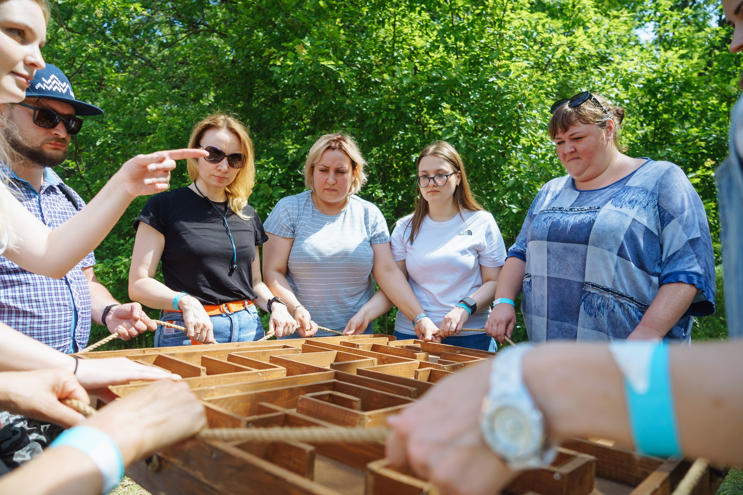 Тим-билдинг по мотивам игры «Форт Бойард» от агентства Центр событий. Событийный фотограф Максим Бескоровайновнов