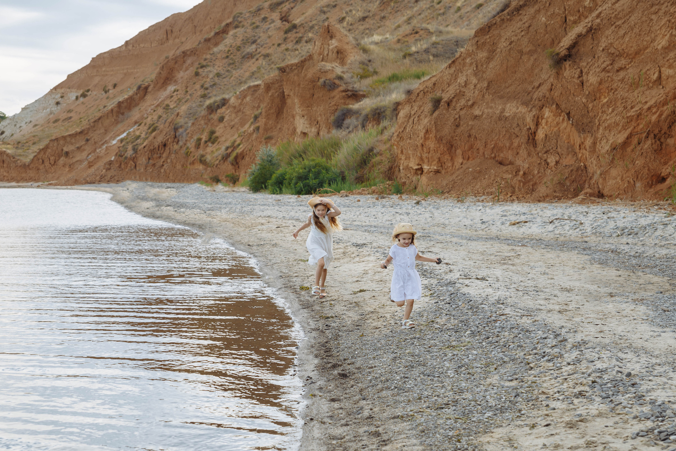 Семейная съемка для Юли, Саши и девочек. Событийный фотограф Максим Бескоровайновнов