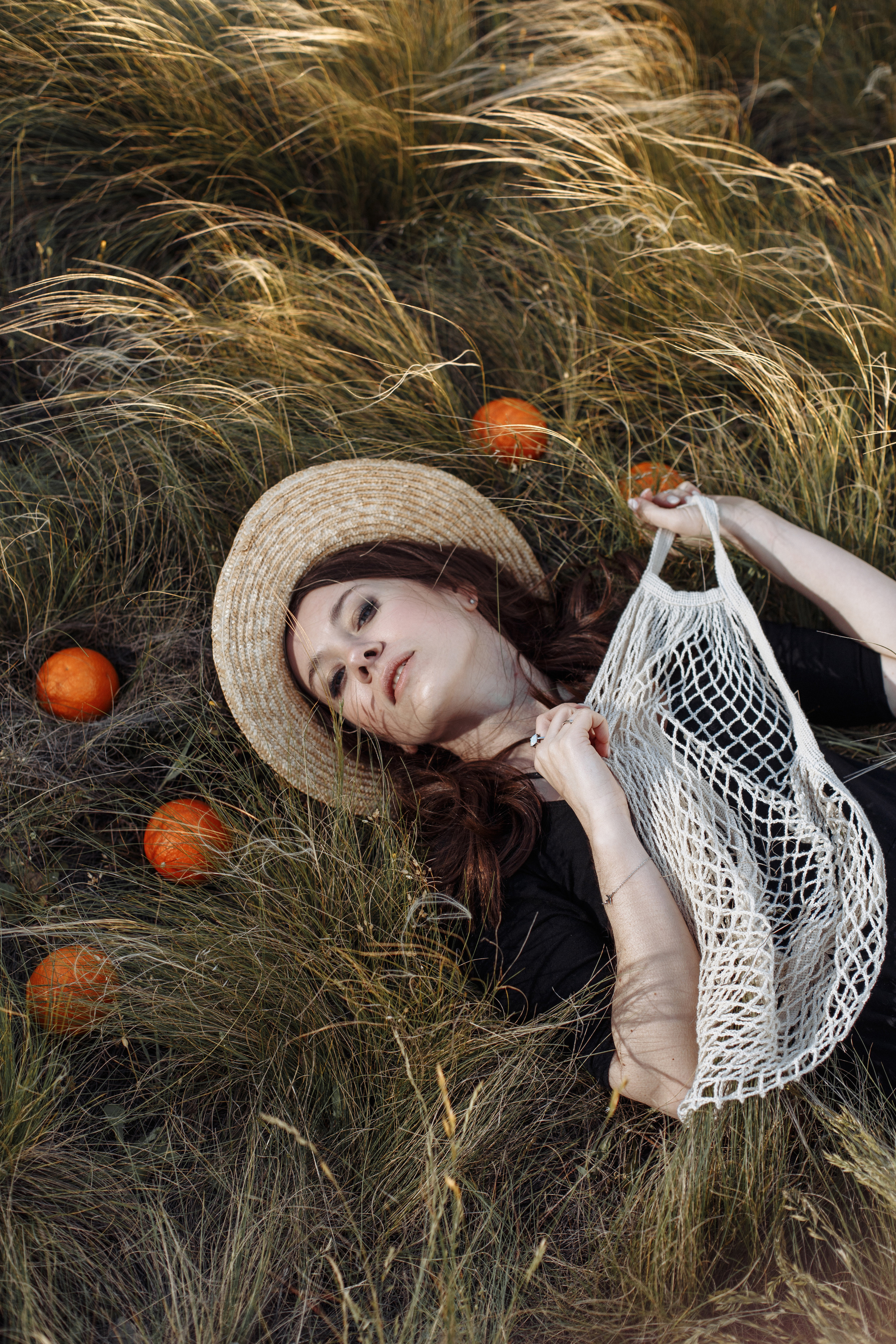 Даша Синицина и апельсины. Событийный фотограф Максим Бескоровайновнов