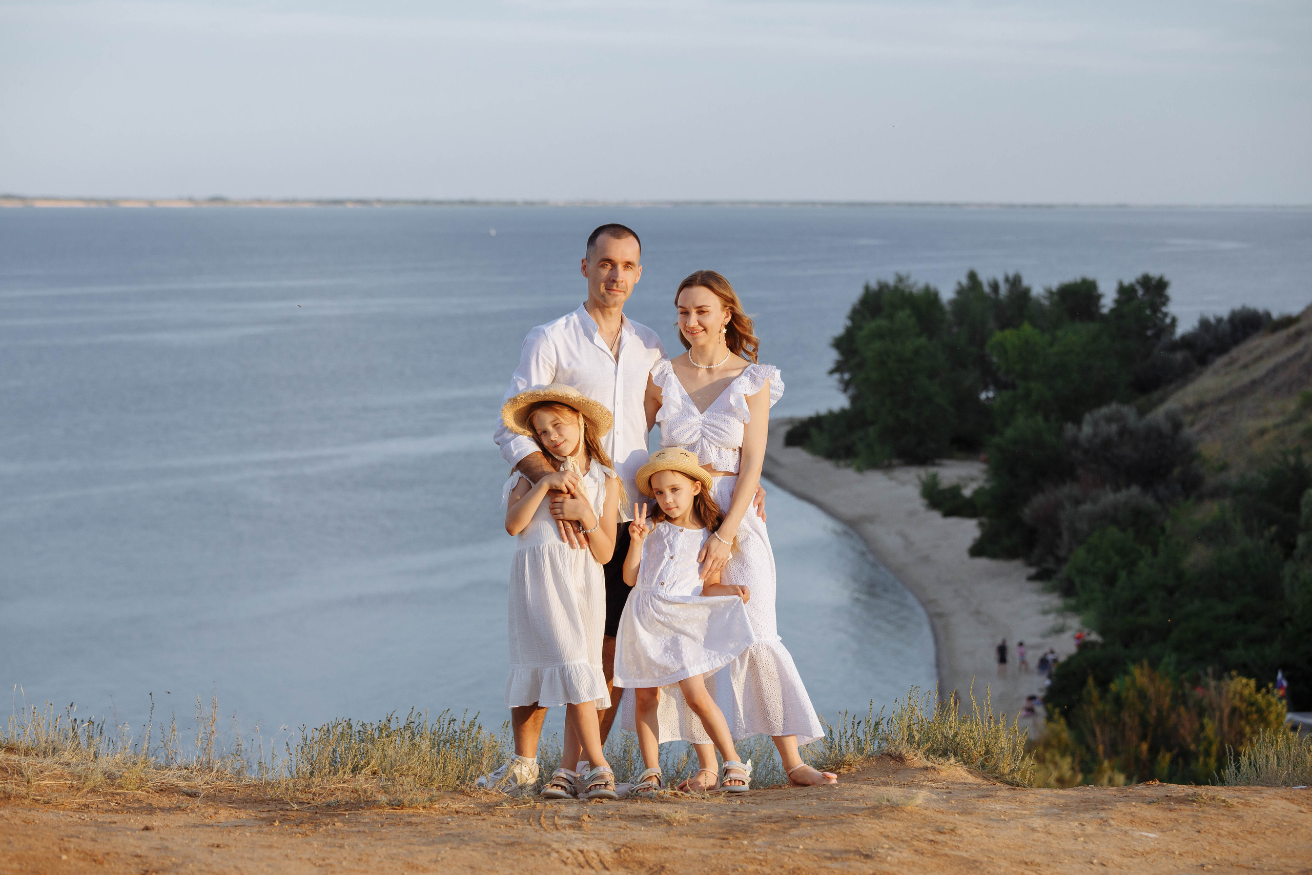 Семейная съемка для Юли, Саши и девочек. Событийный фотограф Максим Бескоровайновнов