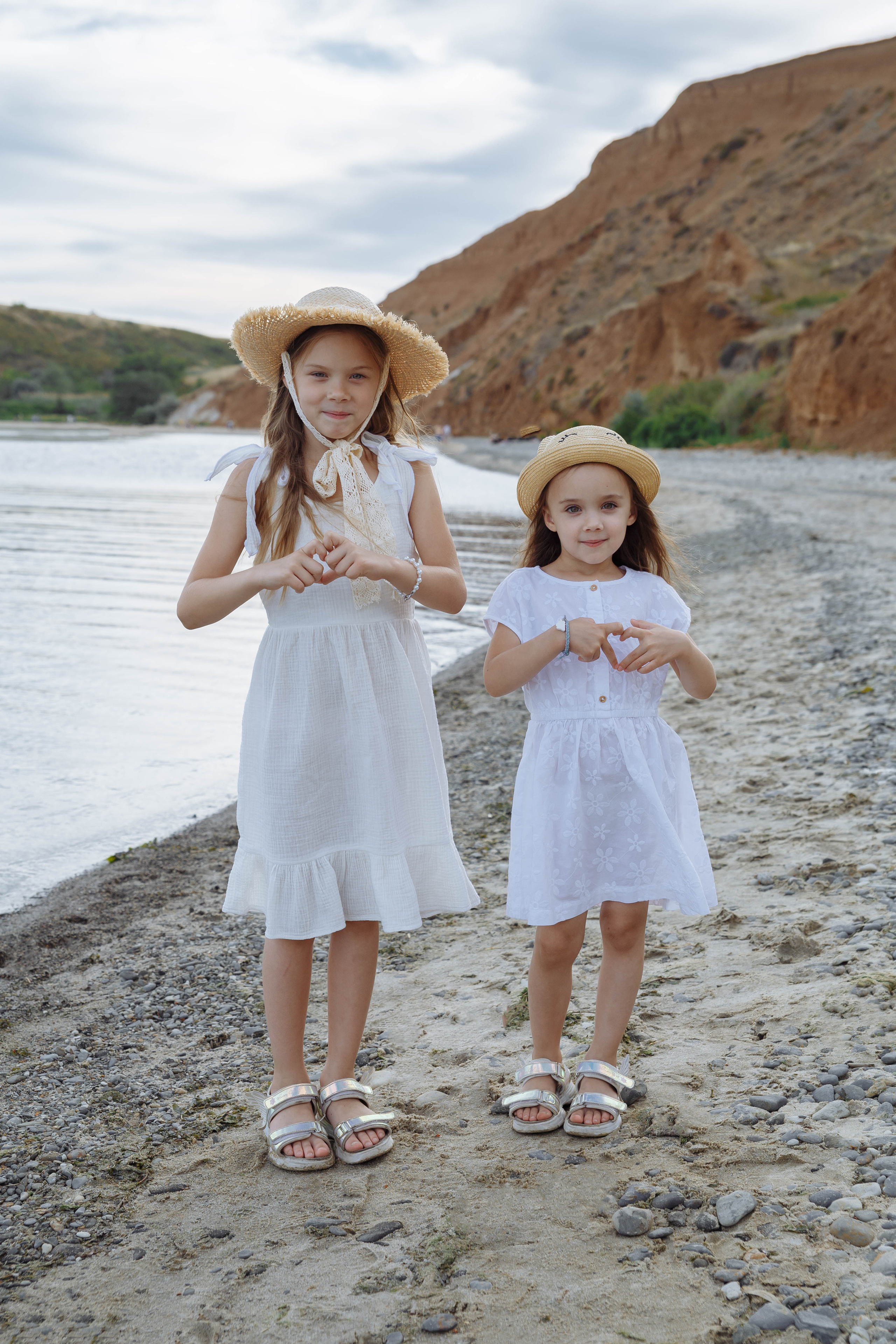 Семейная съемка для Юли, Саши и девочек. Событийный фотограф Максим Бескоровайновнов