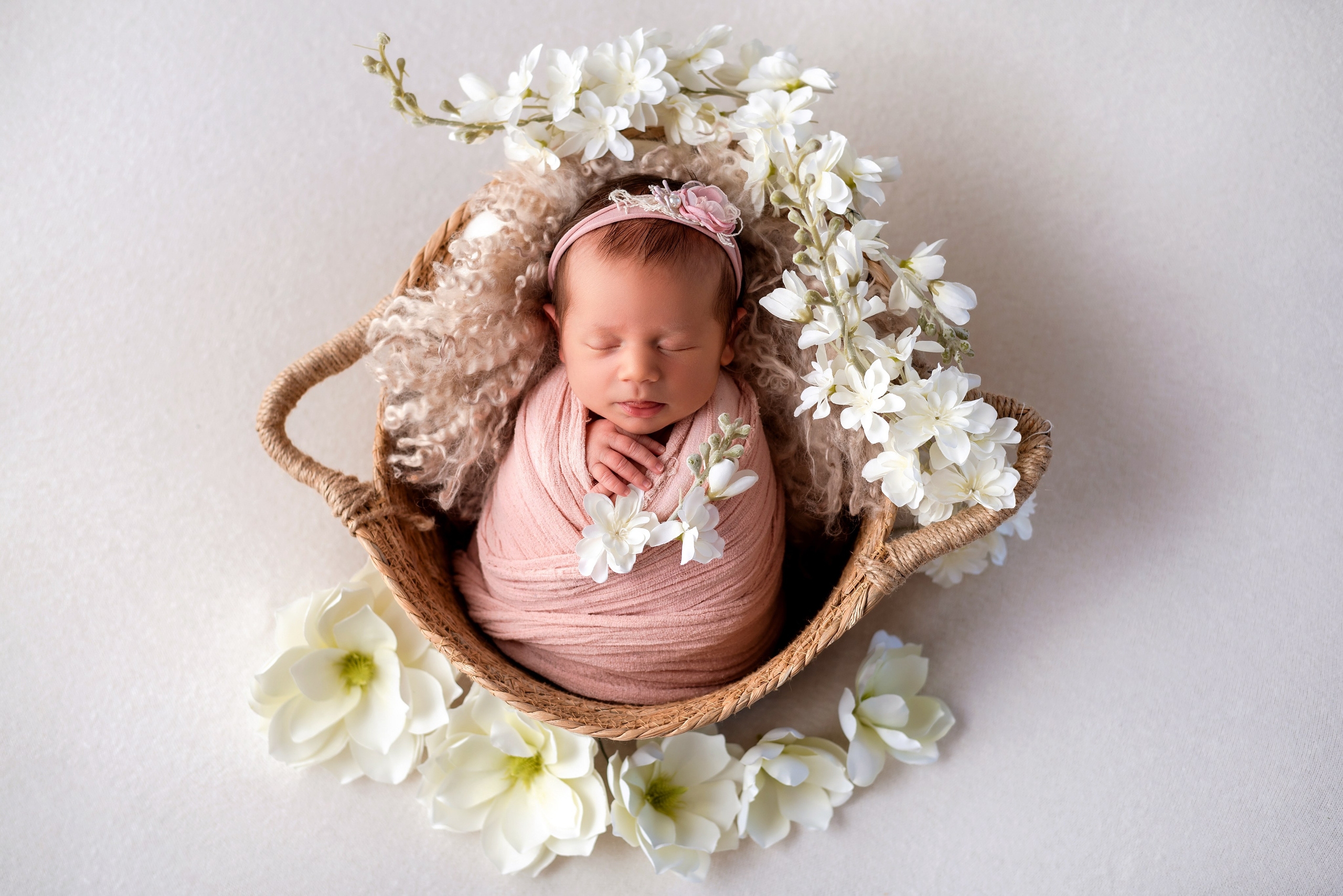 Реквизит. Фотограф новорожденных в Екатеринбурге Анастасия Карманова