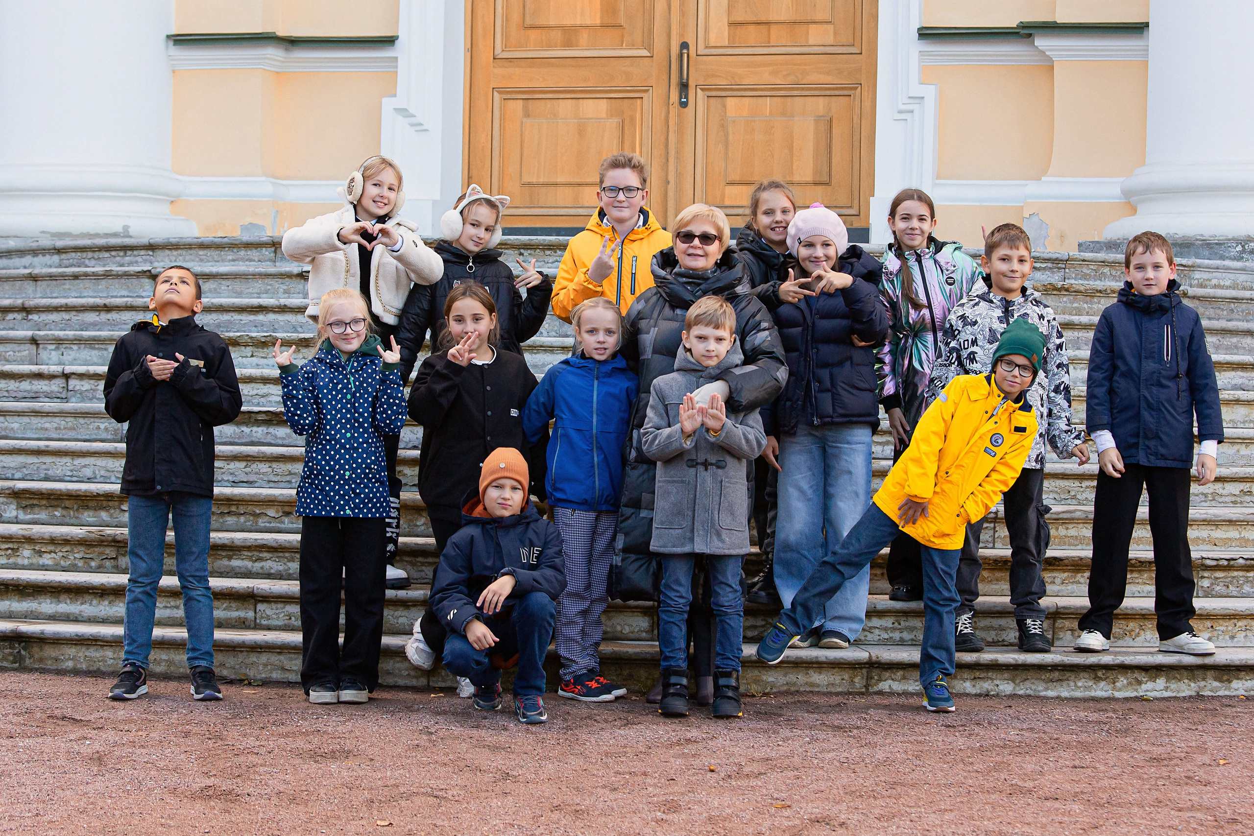 Осень. Начальная школа. Свадебный, семейный, детский фотограф в Санкт-Петербурге