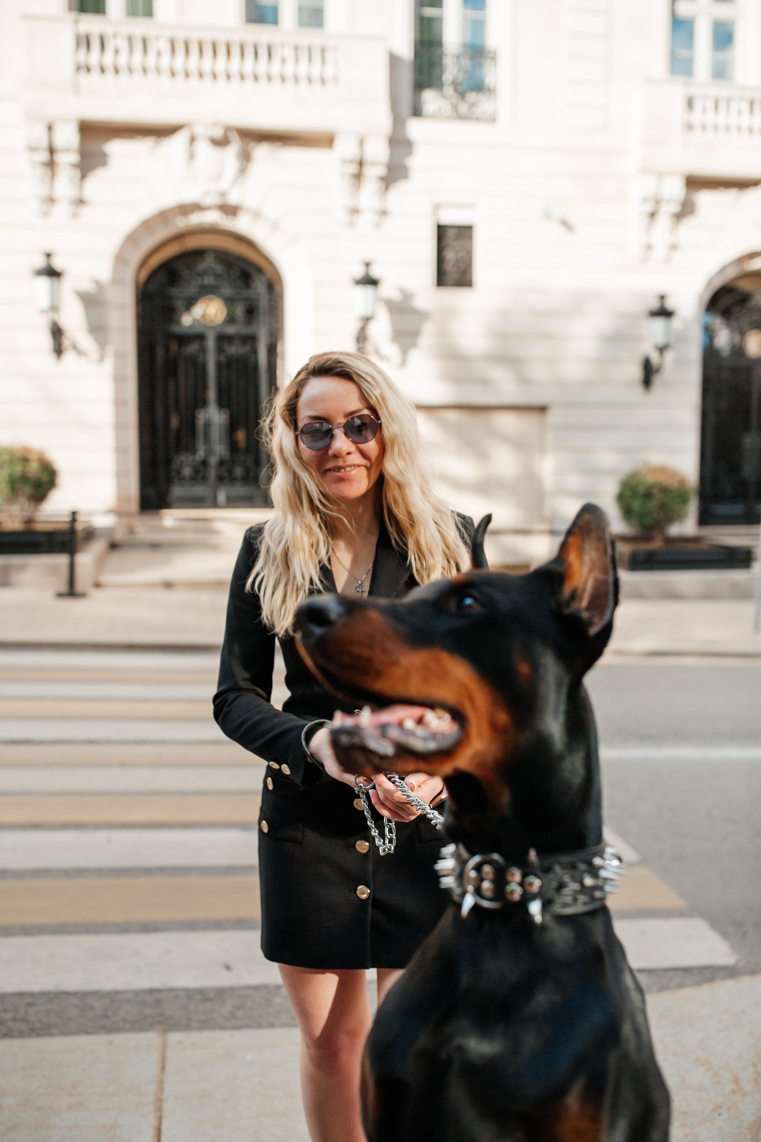 Фото дни с Доберманом. Свадебный фотограф в Москве и Твери