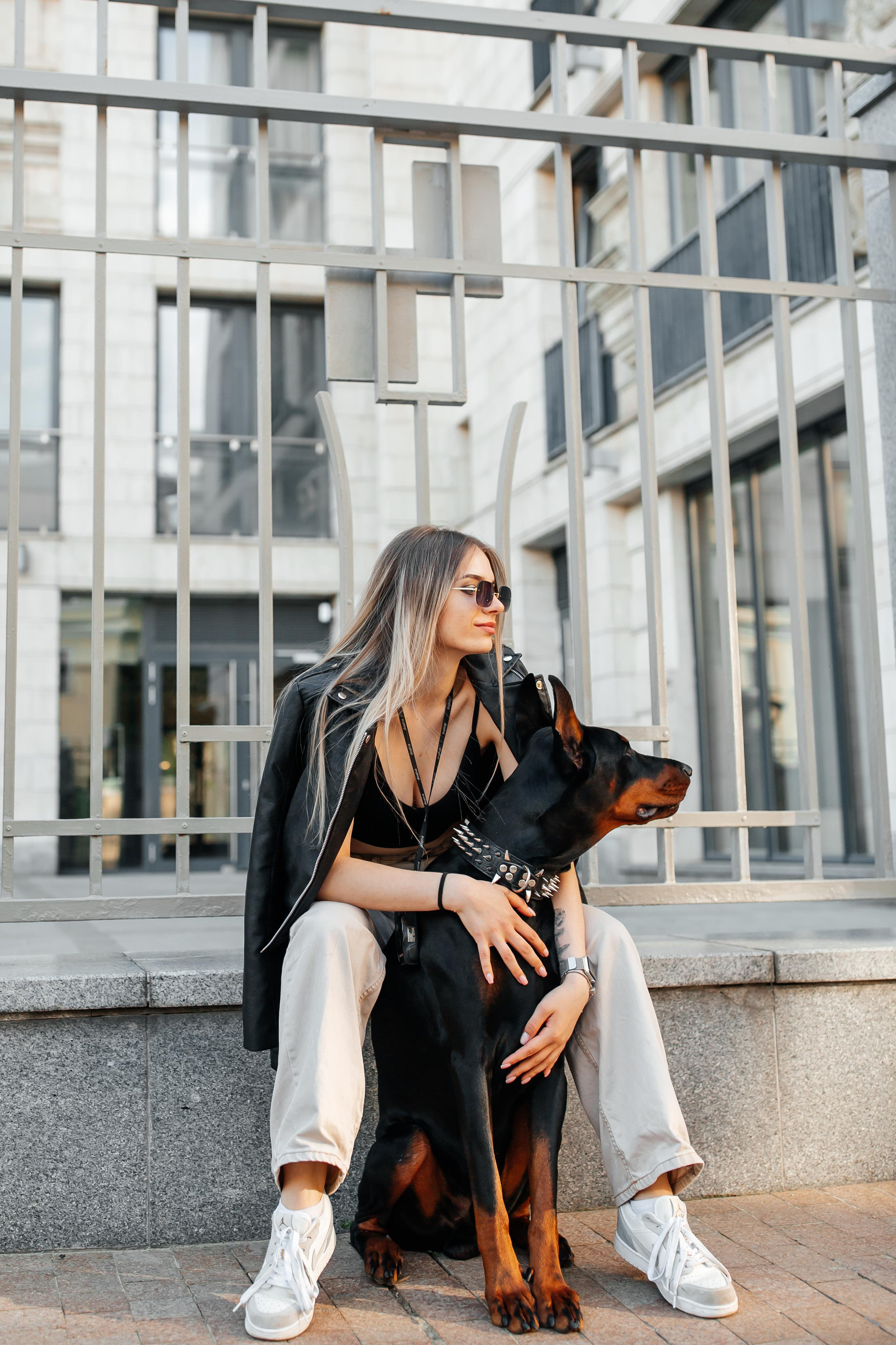 Фото дни с Доберманом. Свадебный фотограф в Москве и Твери