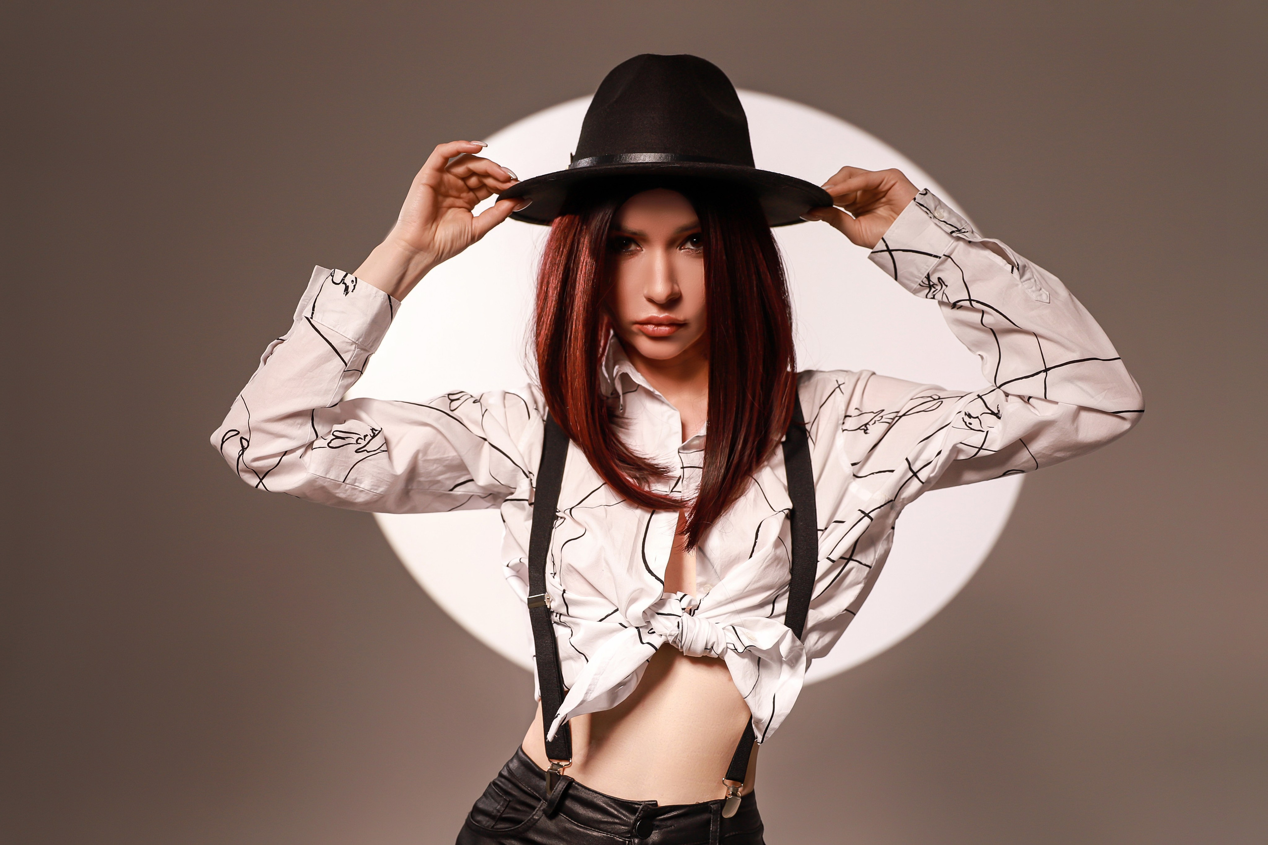 Фоновая студия. Семейный и свадебный фотограф в Донецке Донская Анастасия