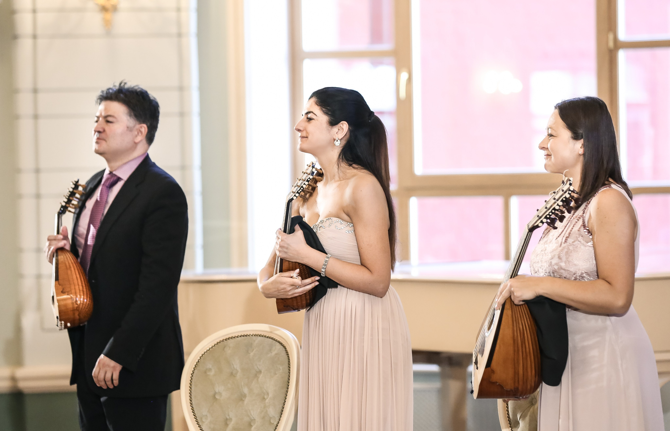 Путешествие мандолины. Дарья Письменюк / Darya Leitstern — фотограф, музыкант, журналист, путешественник