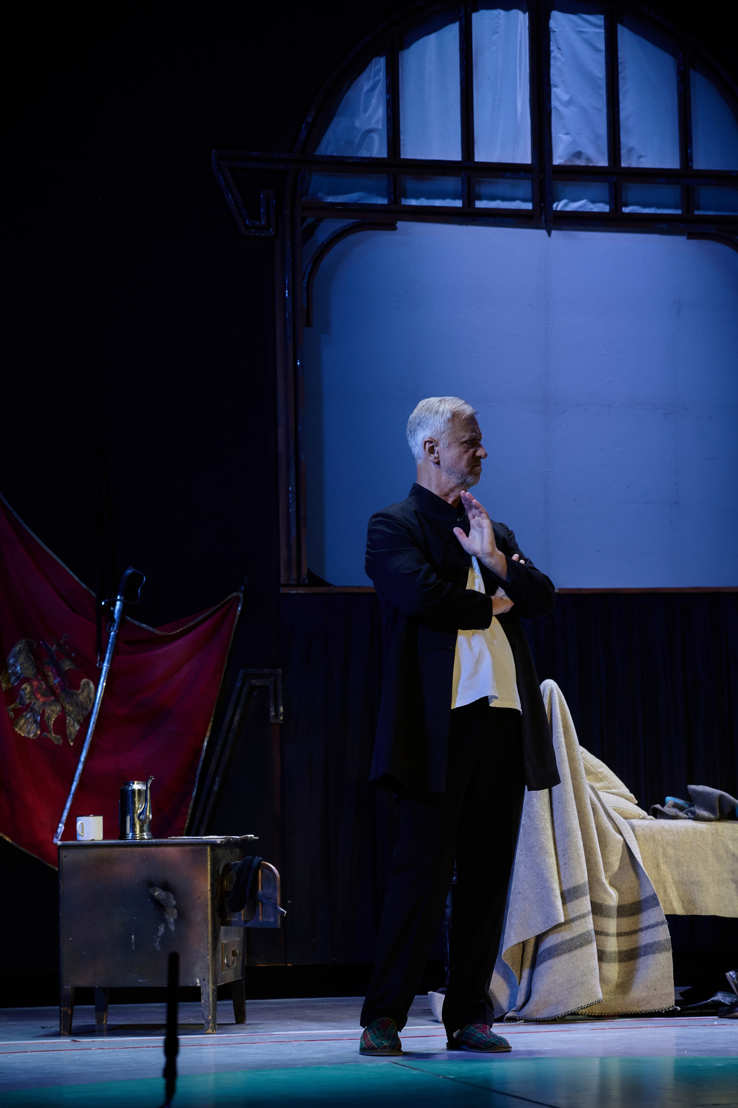 Спектакль «Товарищ». Фотограф Роман Адлер