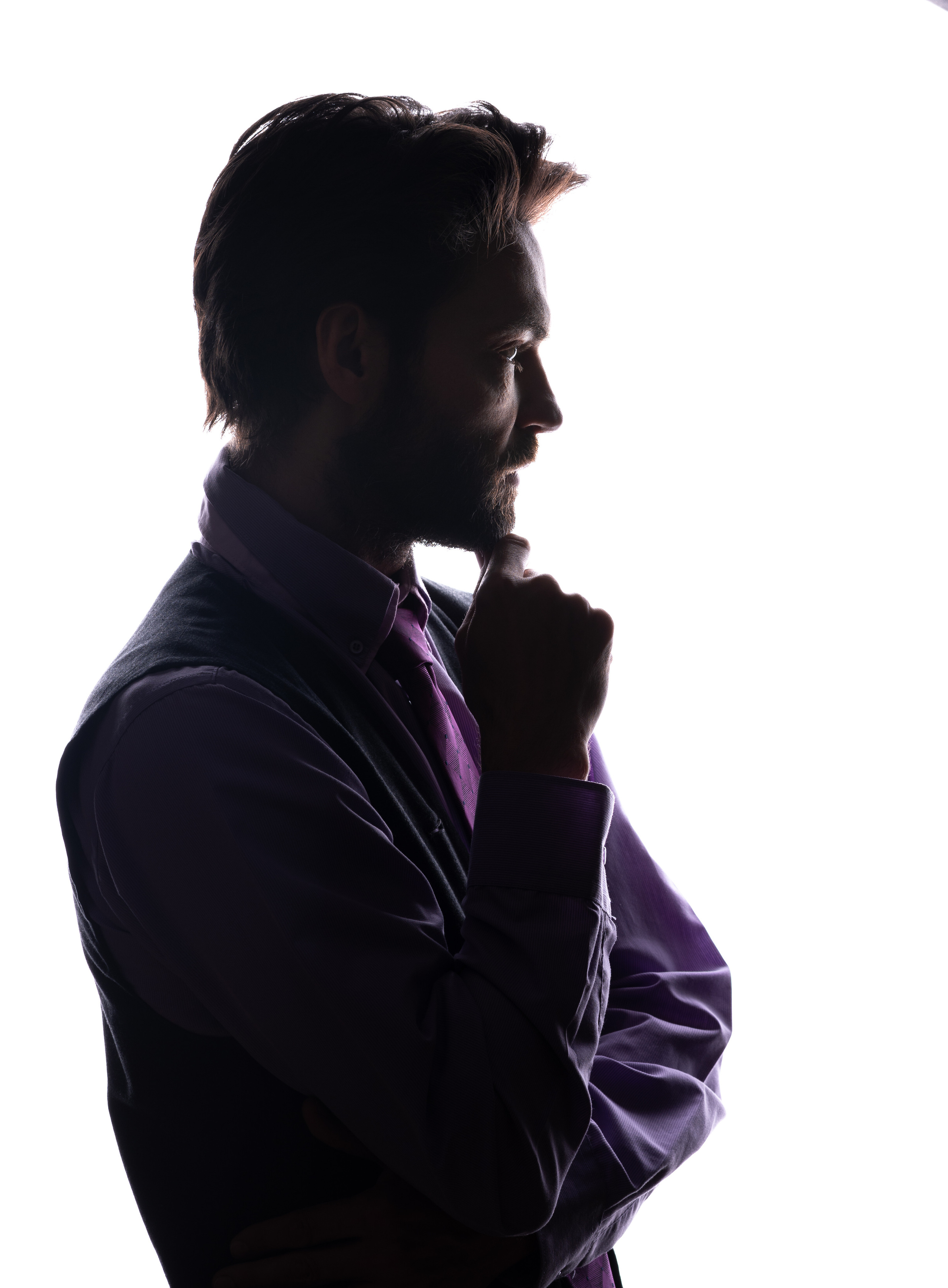 Роман. Фотосессии портреты студийная фотосъемка фотопрогулки в Москве