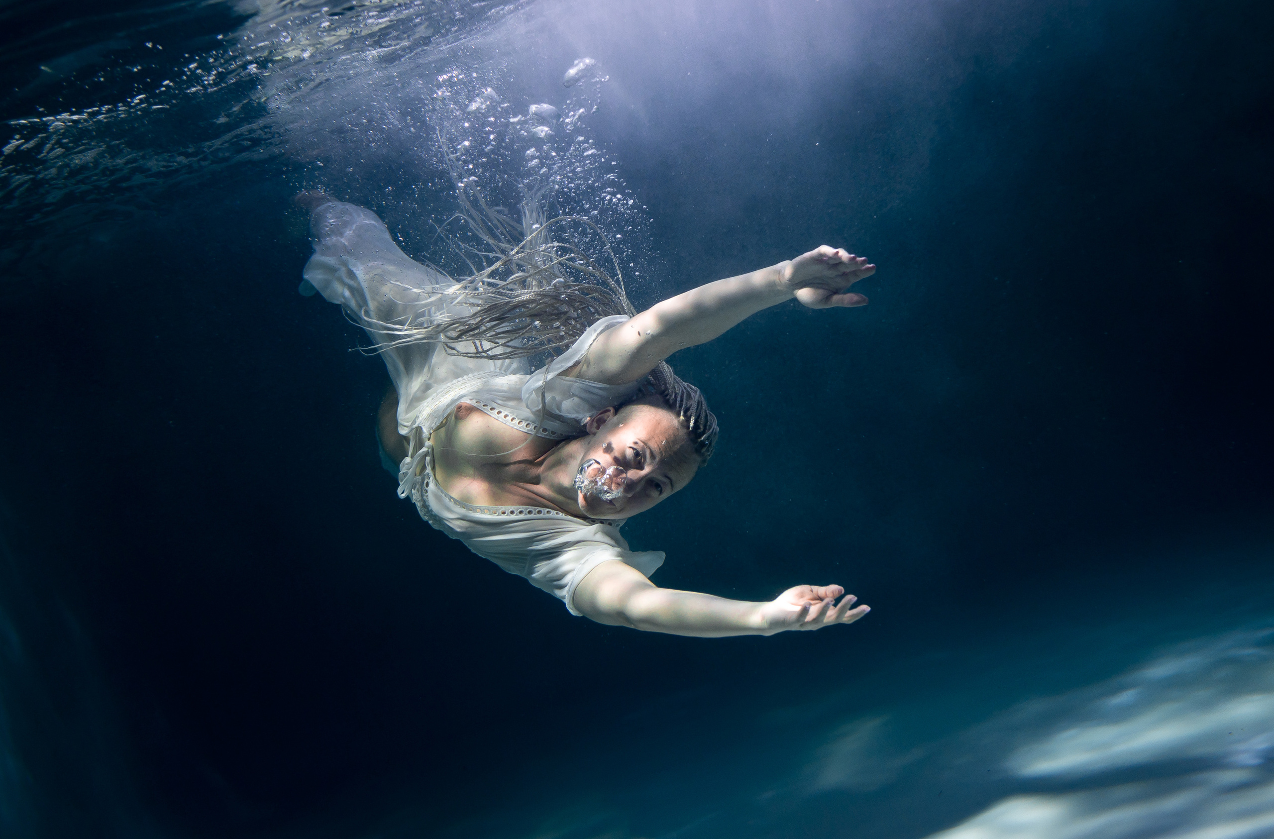 Фотосъемка в воде, аквастудия, девушка в воде