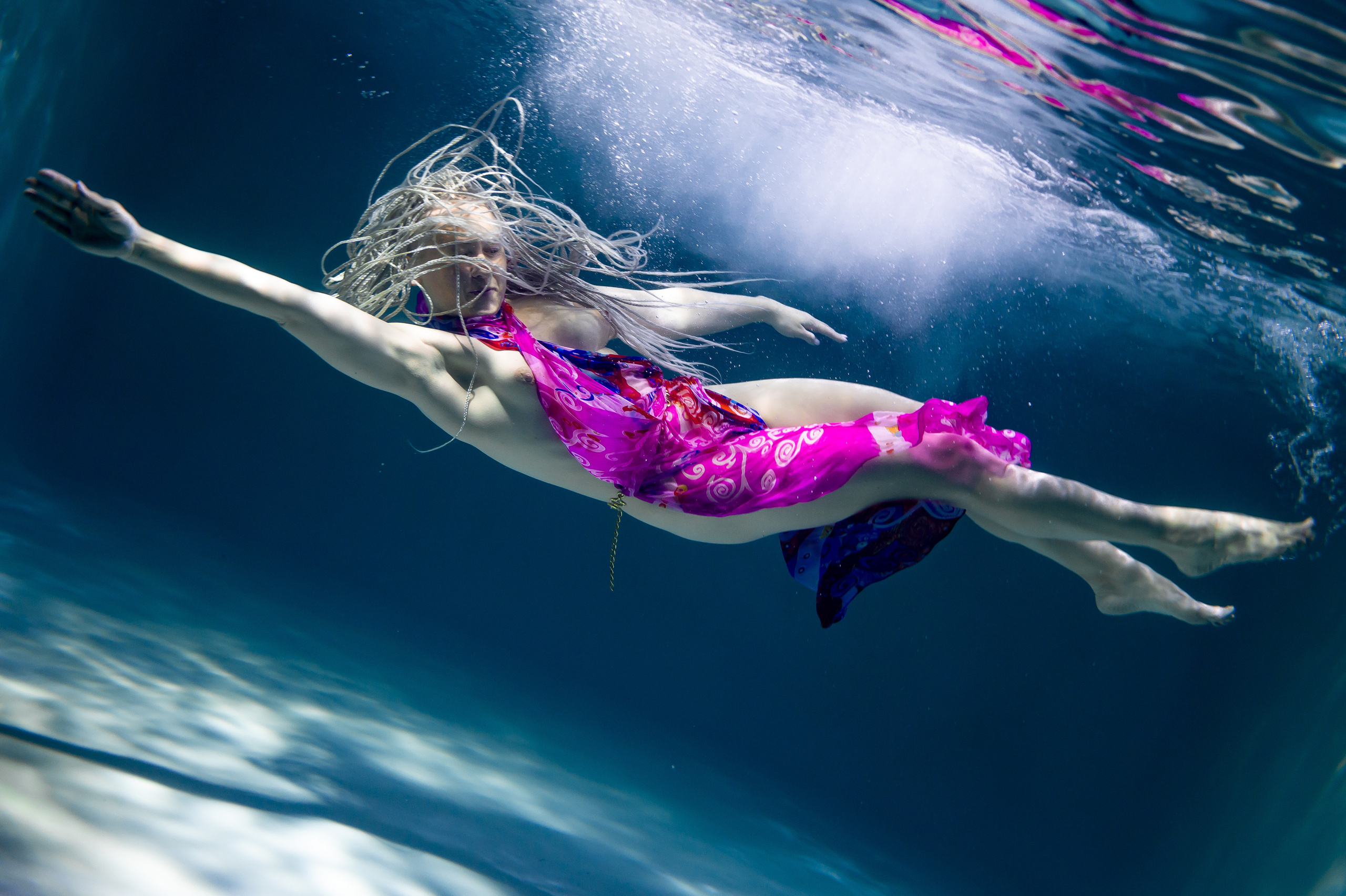 Фотосъемка в воде, аквастудия, девушка в воде