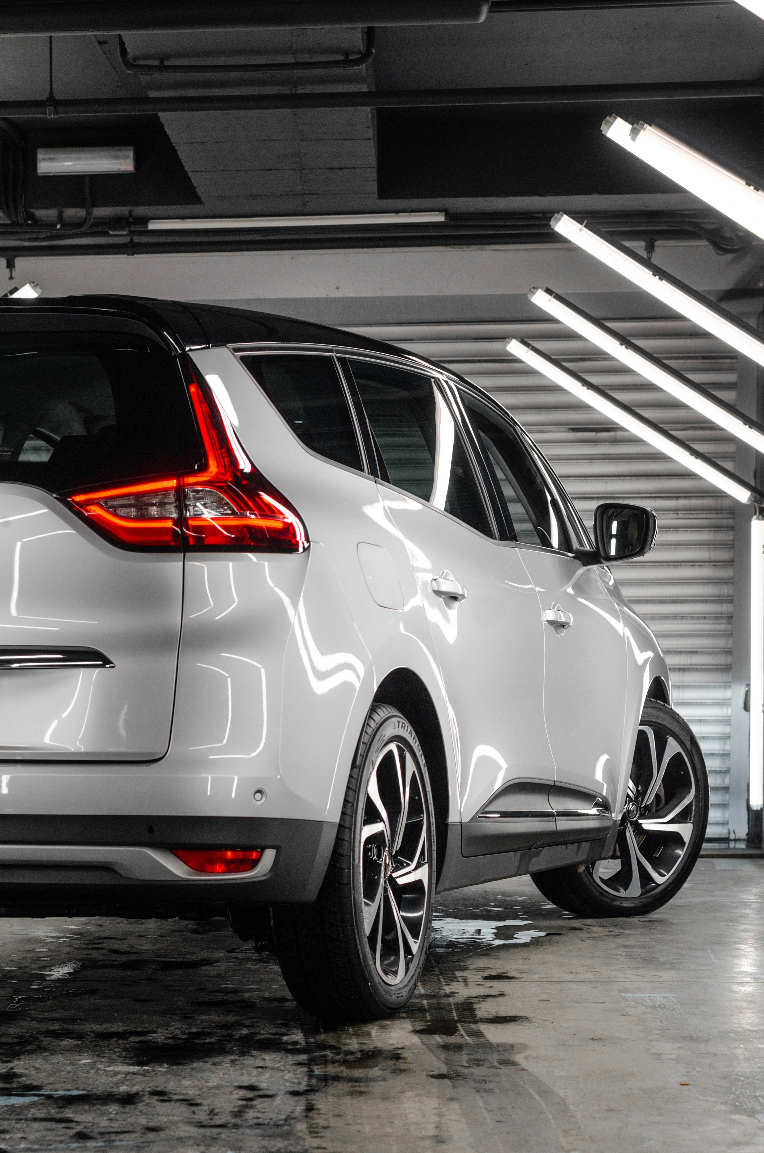 Renault. Автомобильный и интерьерный фотограф в Минске Александр Тагаев