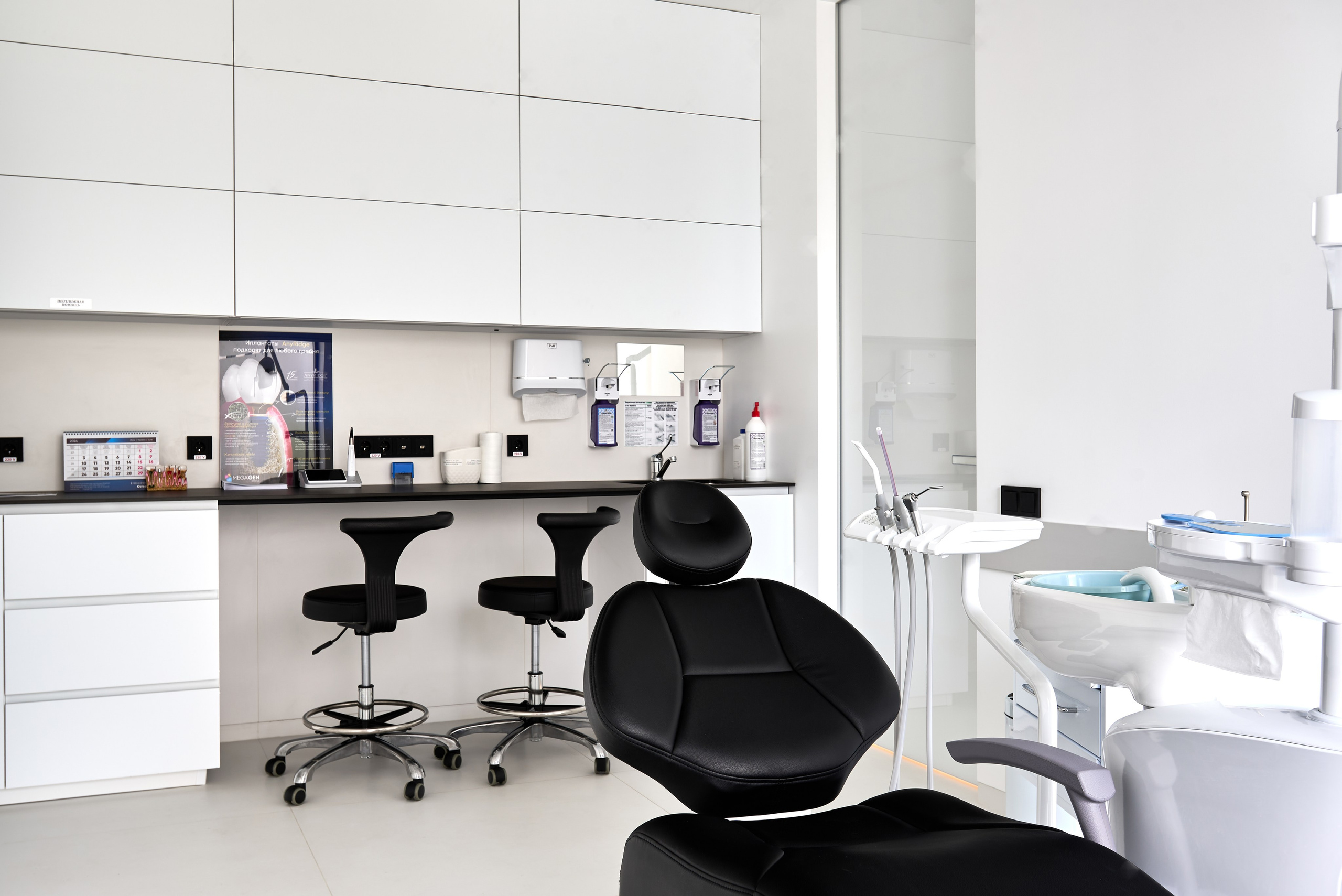 Стоматология Zigma. Автомобильный и интерьерный фотограф в Минске Александр Тагаев