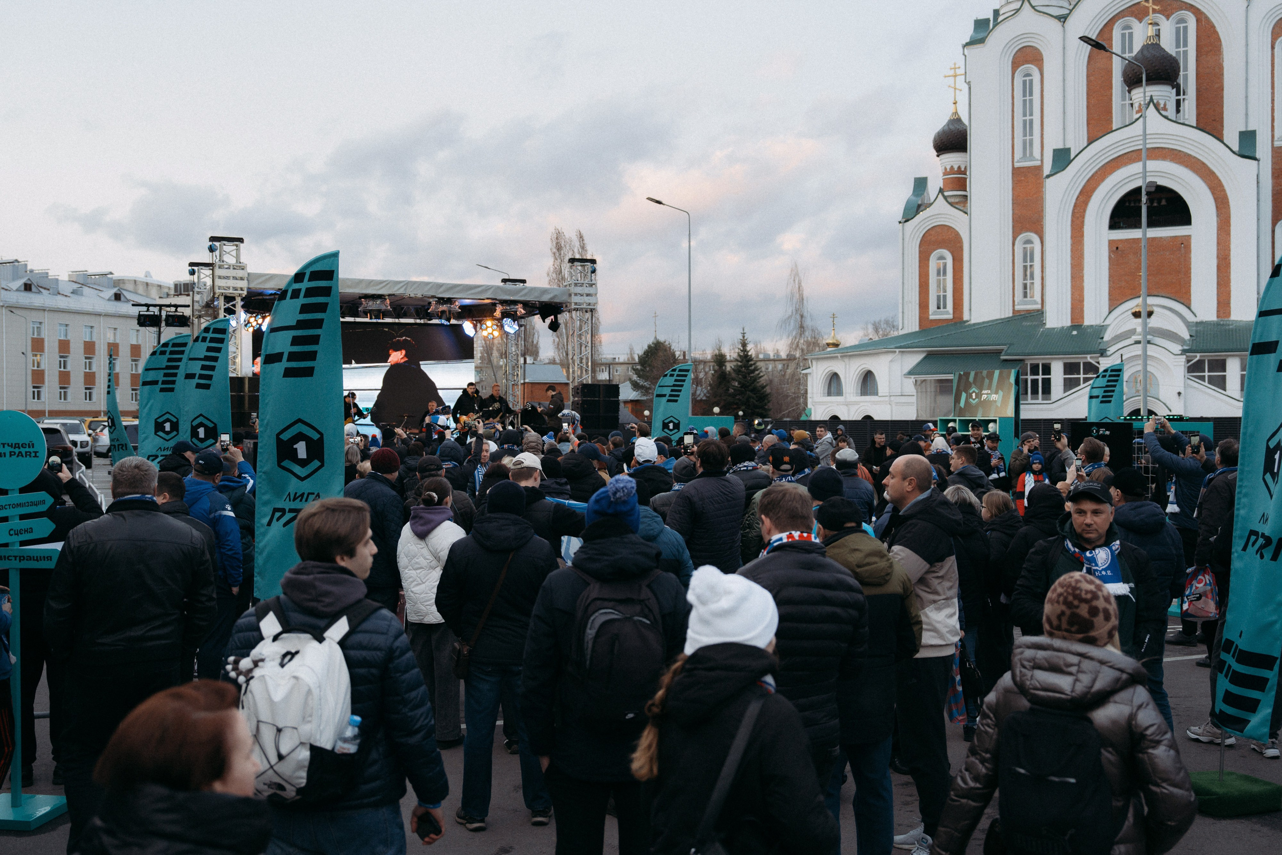 Репортажная фотосъемка фан-фестиваля. Свадебный и репортажный фотограф в Воронеже Роман Янко