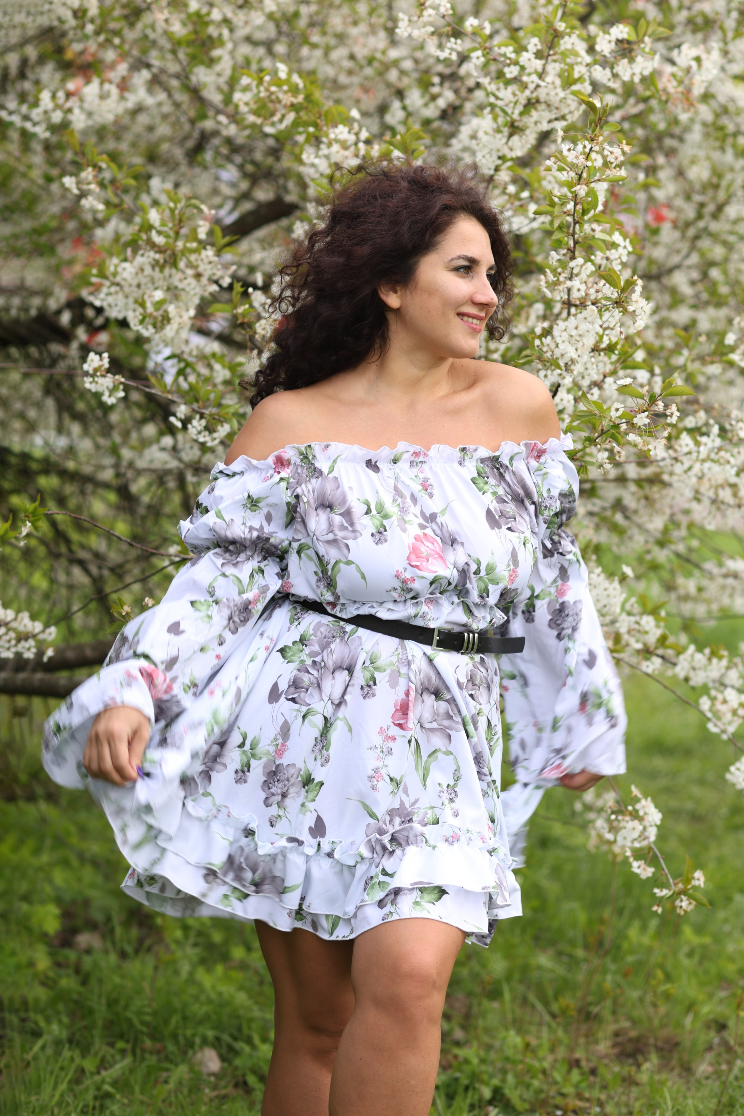 Фотосессии в цветении в парках Москвы с профессиональным фотографом. Бизнес и семейный фотограф Наталья Преснякова Москва Балашиха