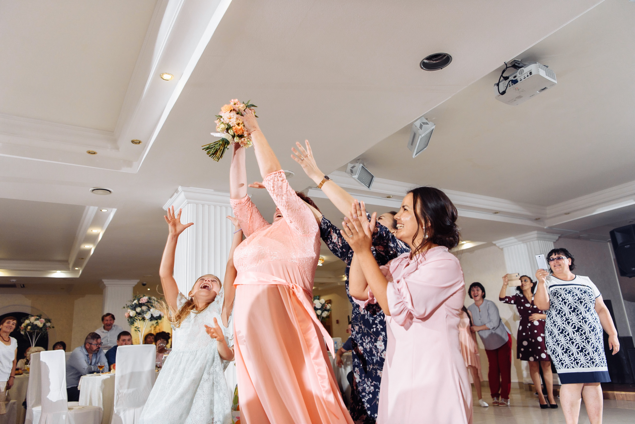 Анонс свадьбы 23.08.2019 Рафит & Зульфия. Свадебный и семейный фотограф в Уфе | Винс Константин | Фотопроекты