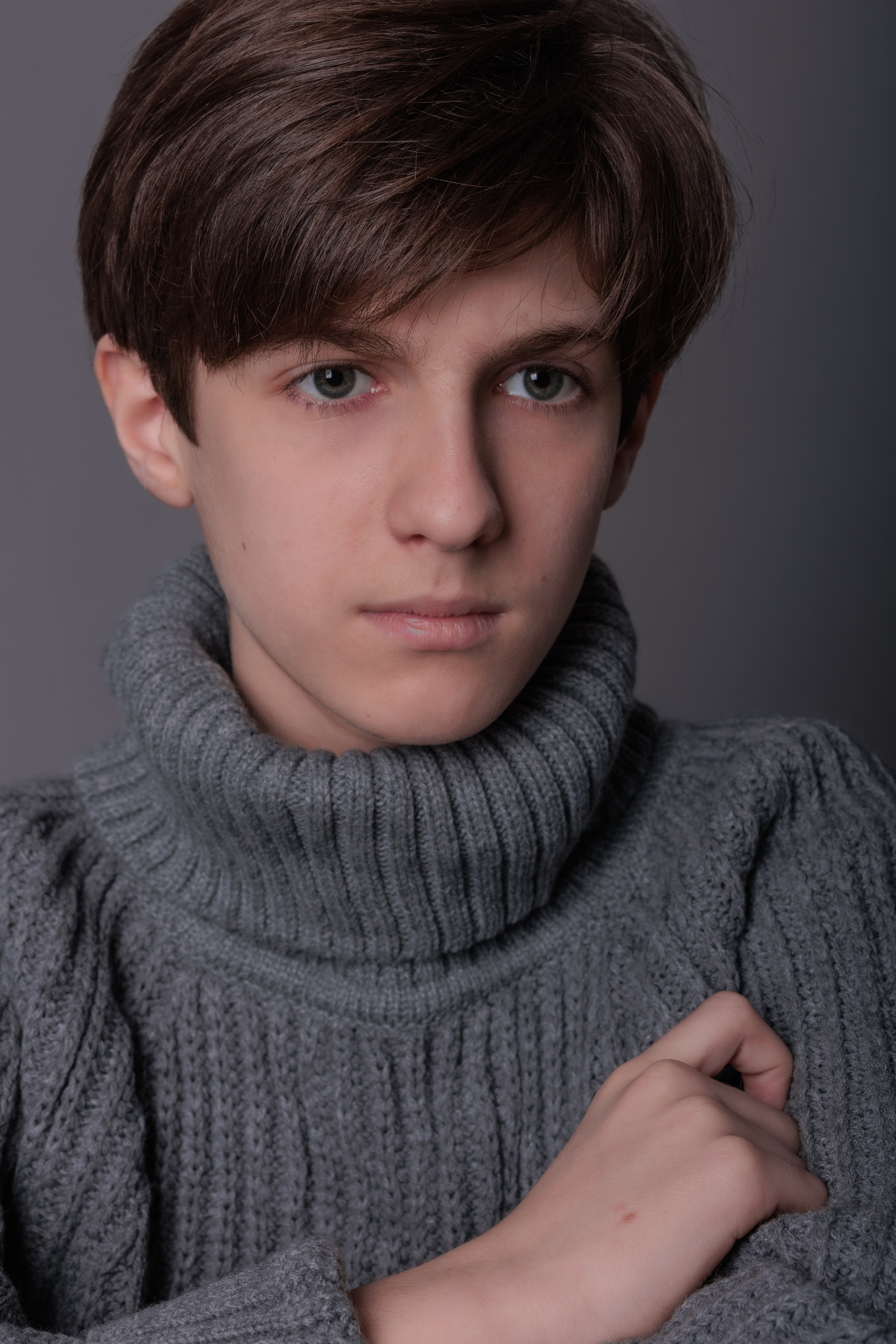 АРТЁМ. Я фотограф из Москвы к Вашим услугам