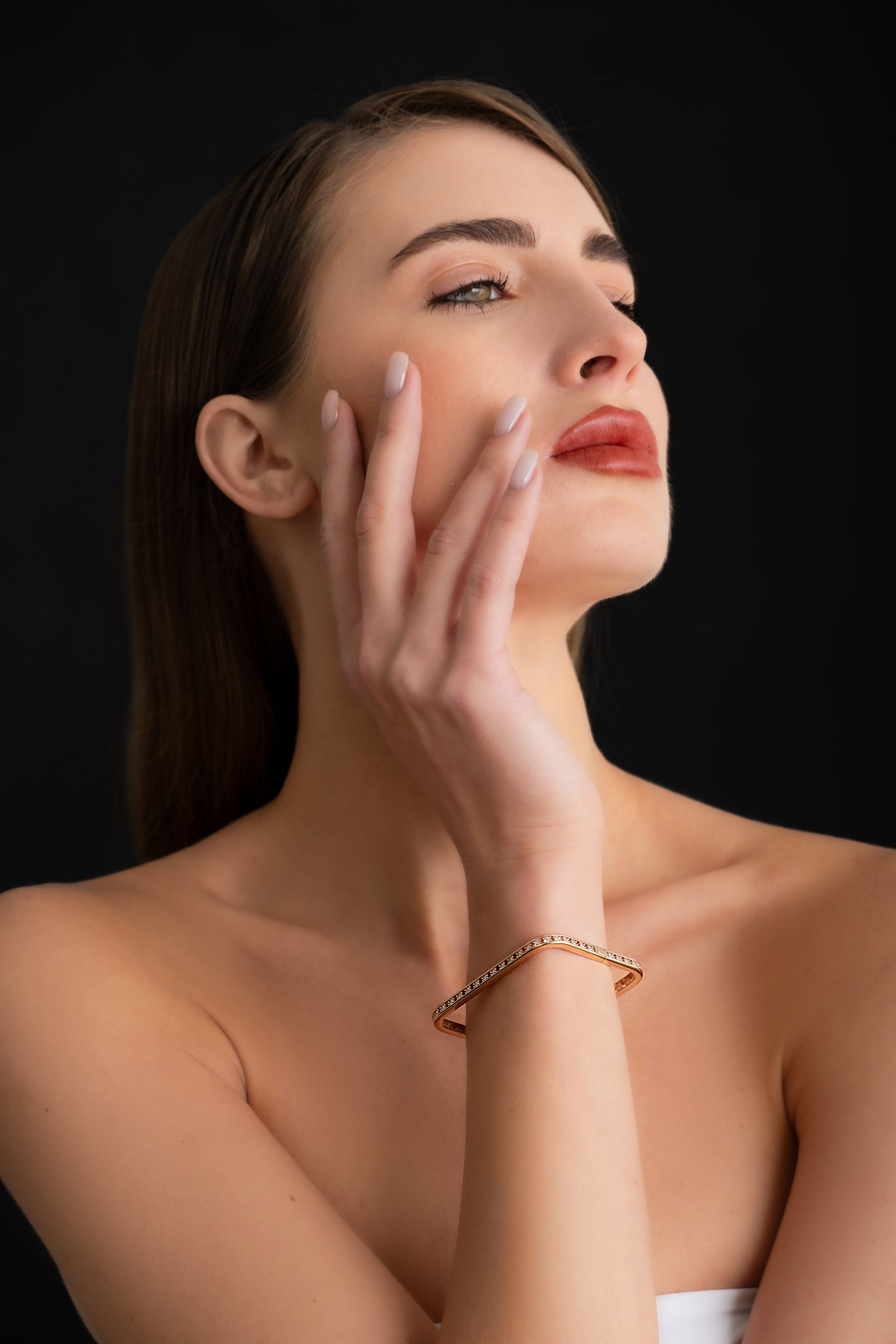 Ювелирные украшения. Кристина — портретный фотограф