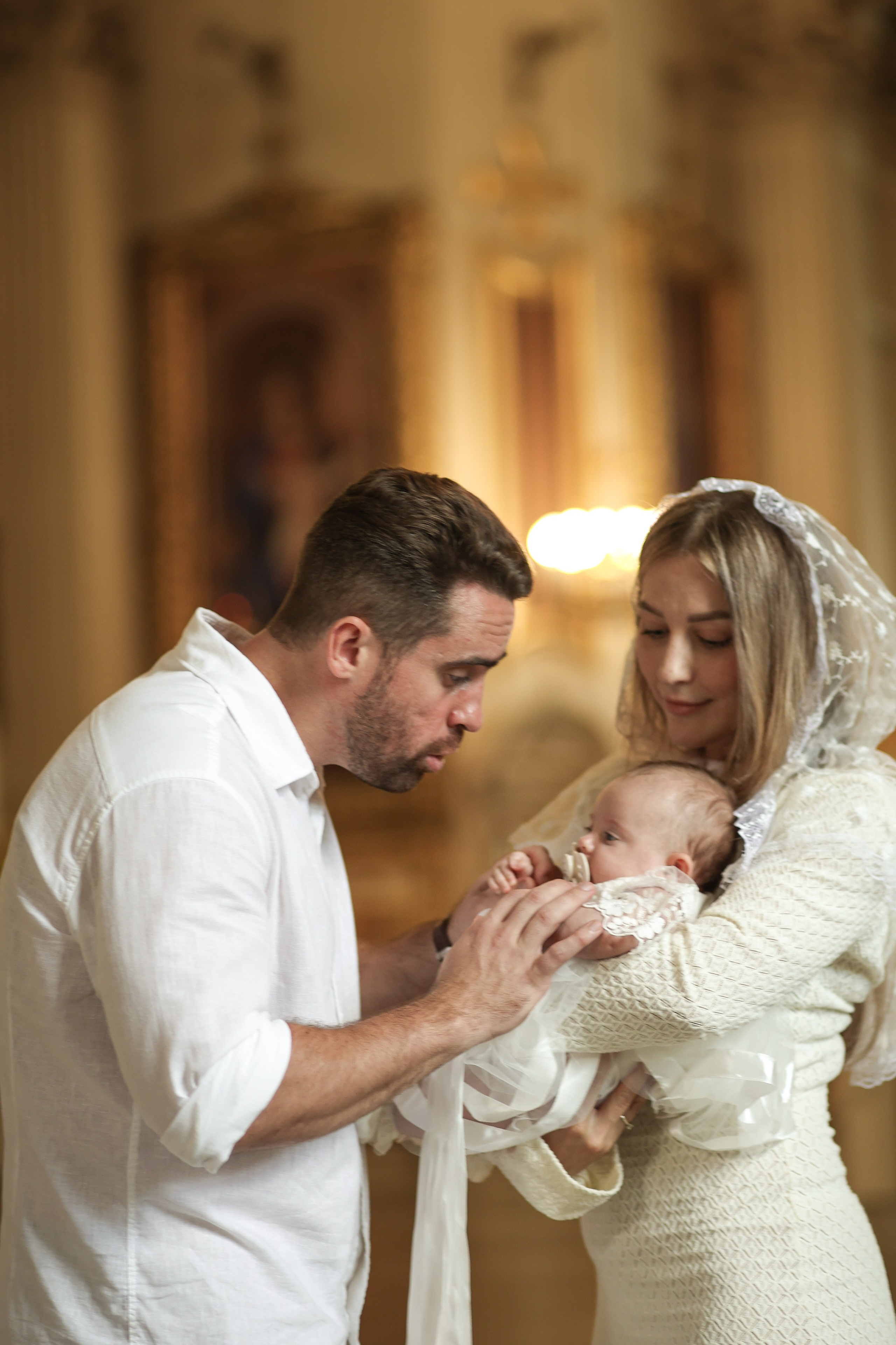 Крещение Софии. Репортажный и портретный фотограф в Санктпетербурге. Видиосъемка мероприятий в Санкт-Петербурге