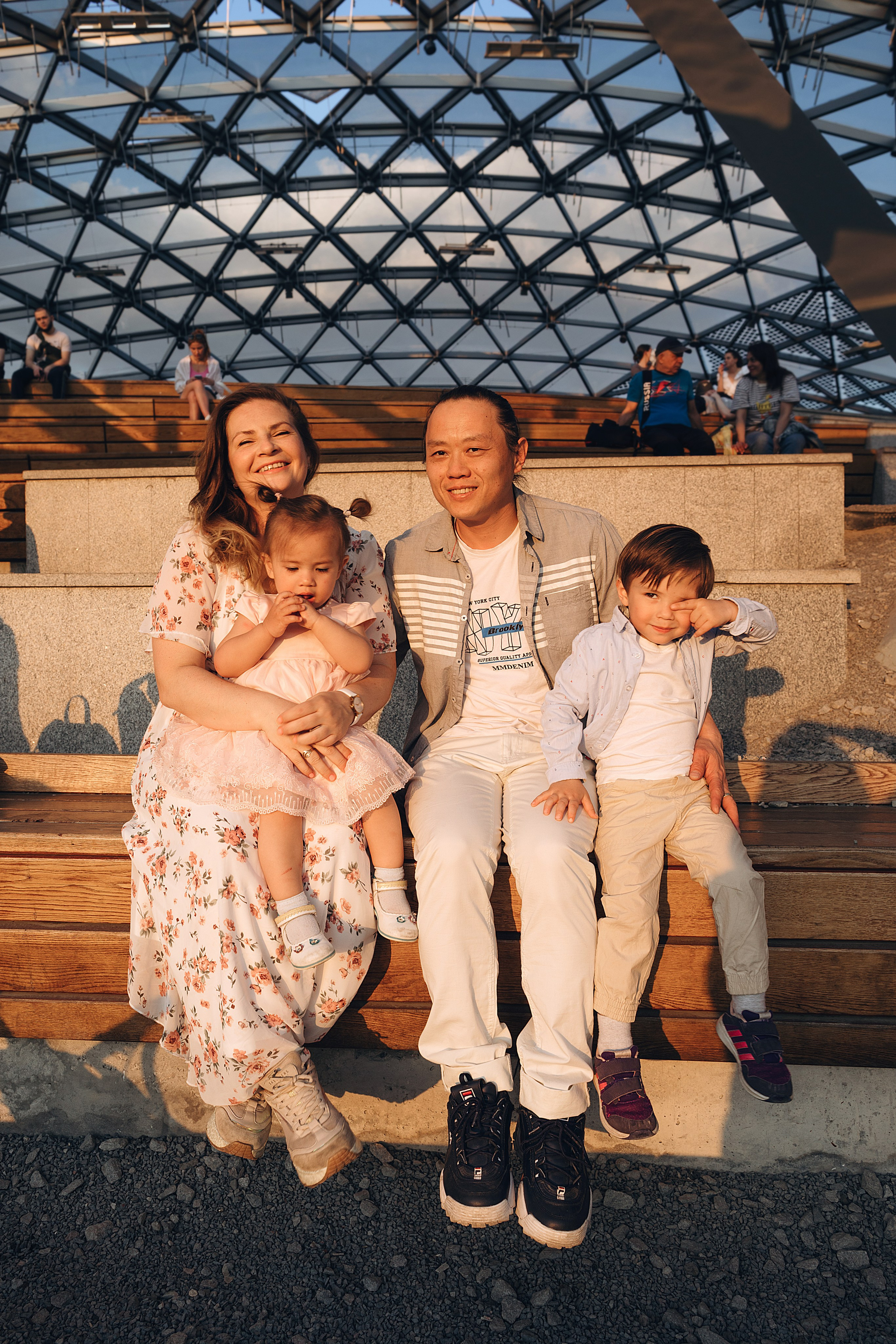 Парк «Зарядье» Катюша семья. Портретный фотограф в Москве и МО Зимина Татьяна