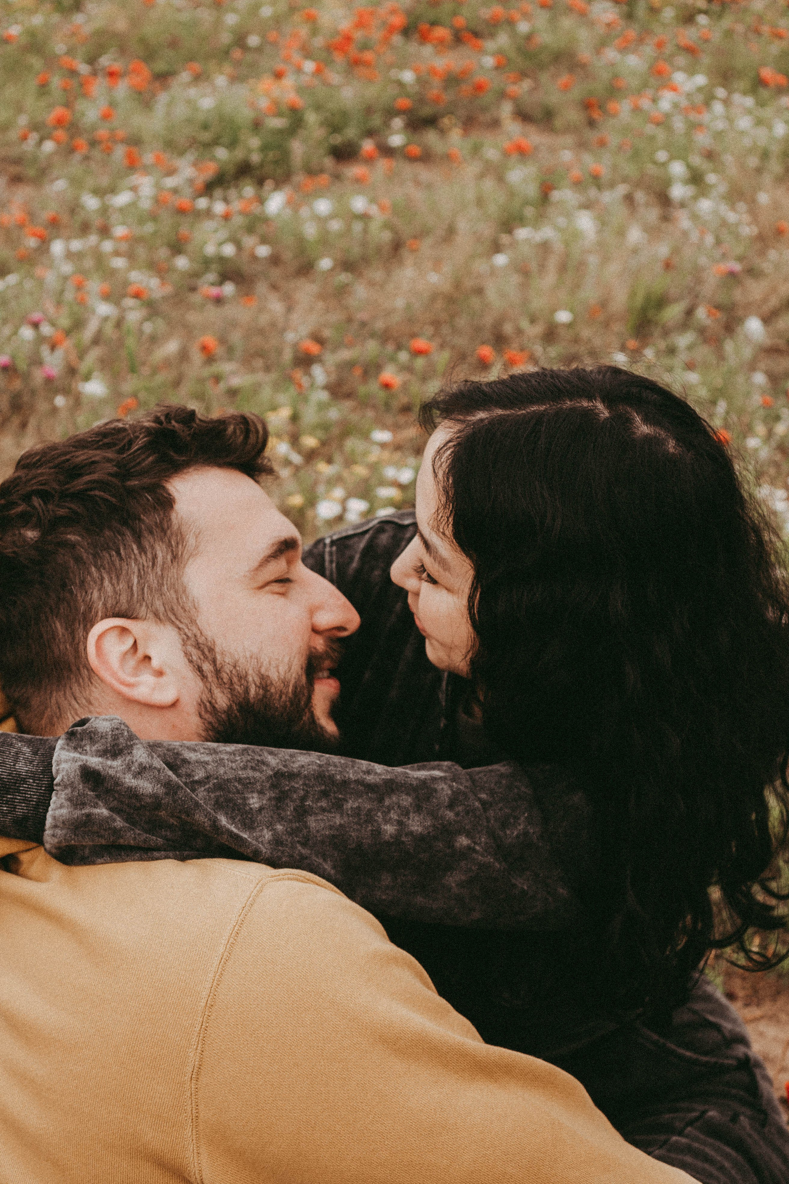 Любовь в маковом поле. Профессиональный фотограф, Санкт-Петербург — Виктория Богомолова