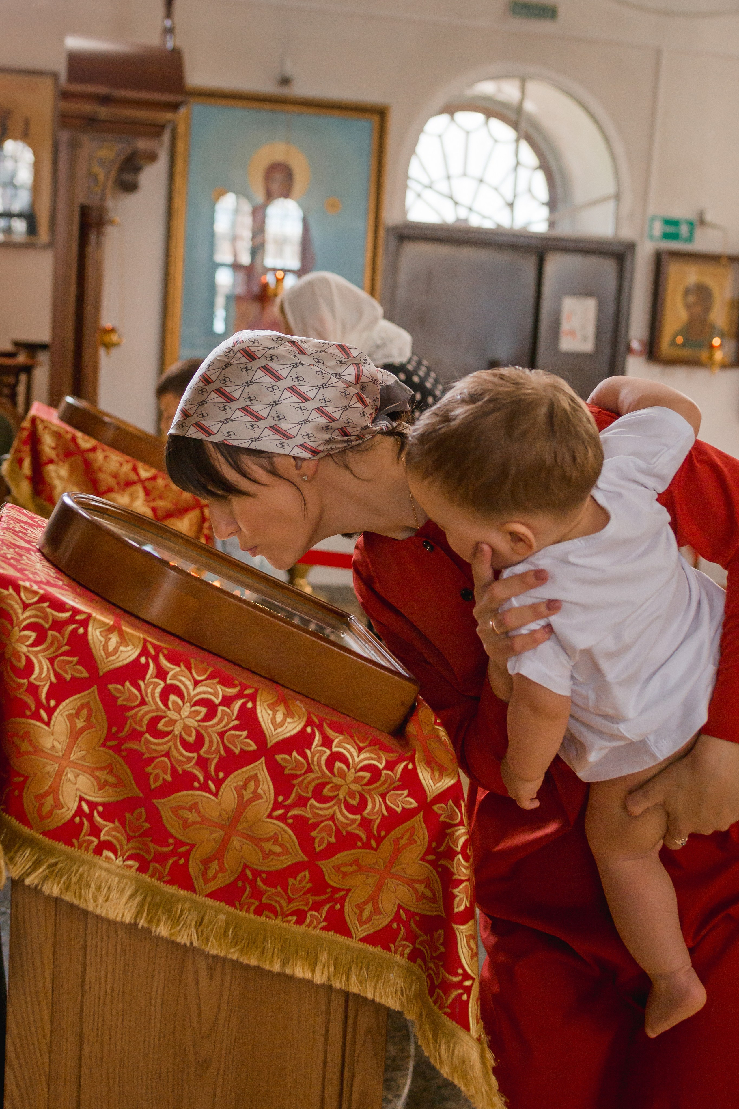 Крещение малышей. Фотограф Новорожденных и беременности г. Тюмень