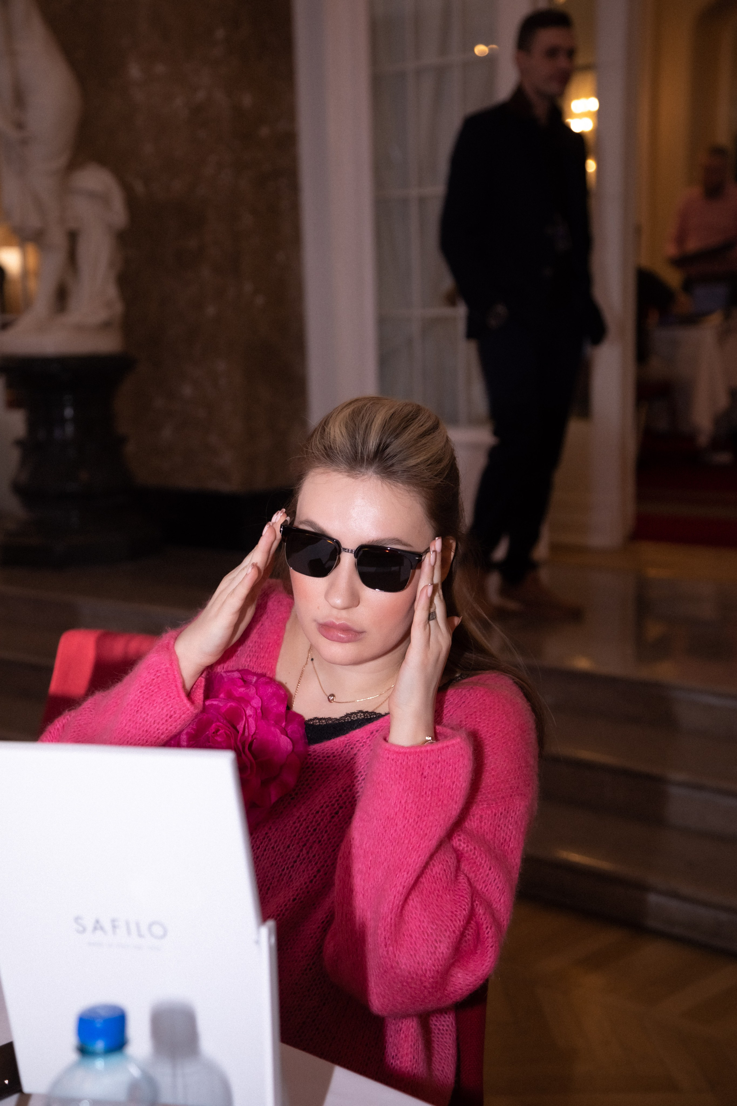 Safilo Group — Buying days in St. Petersburg. Двойняшки-фотографы Анна и Анастасия в Санкт-Петербурге