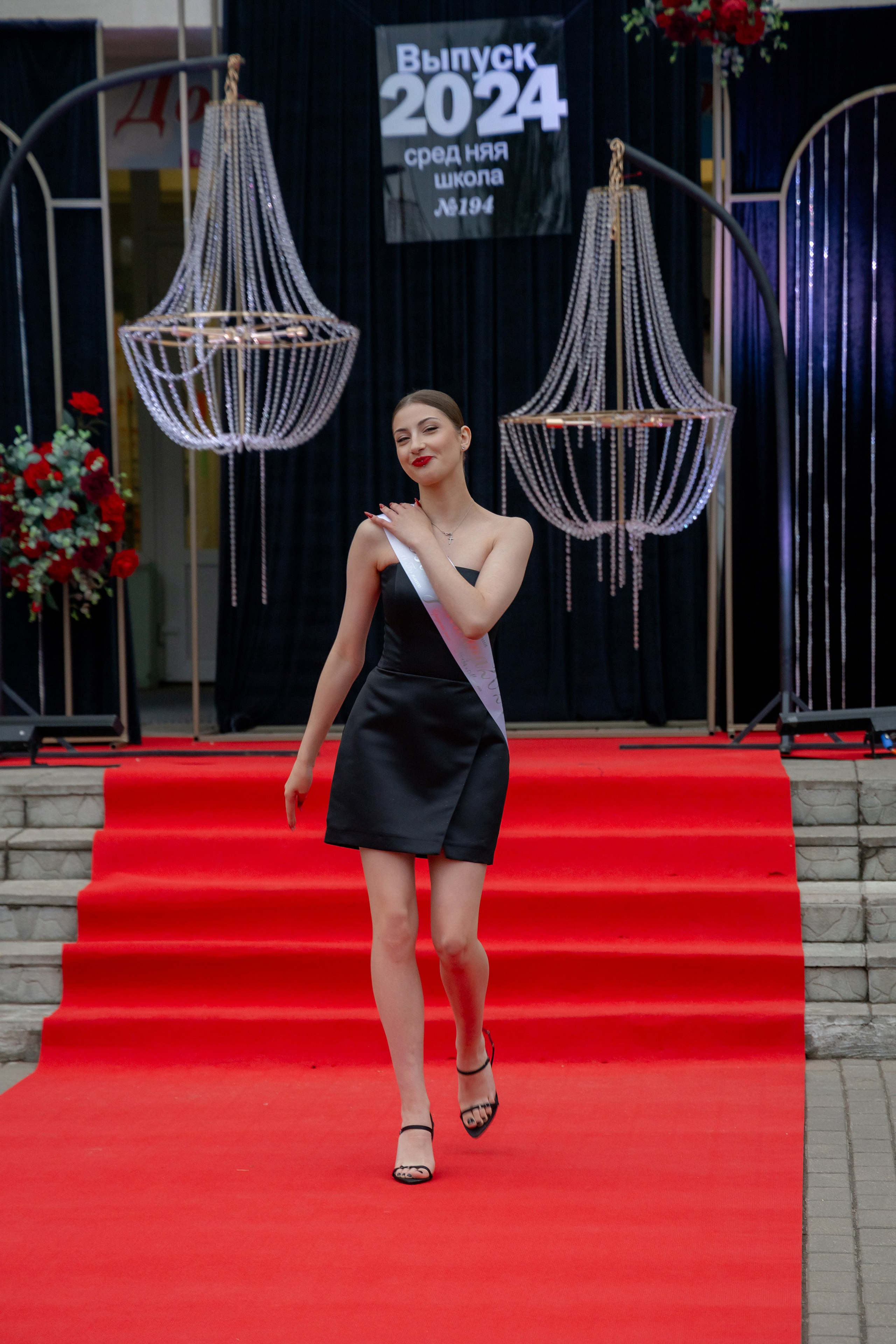 Школьный выпускной 2024 год в Соколе (Минск). Свадебный фотограф в Минске/Беларуси Сергей Спиридонов