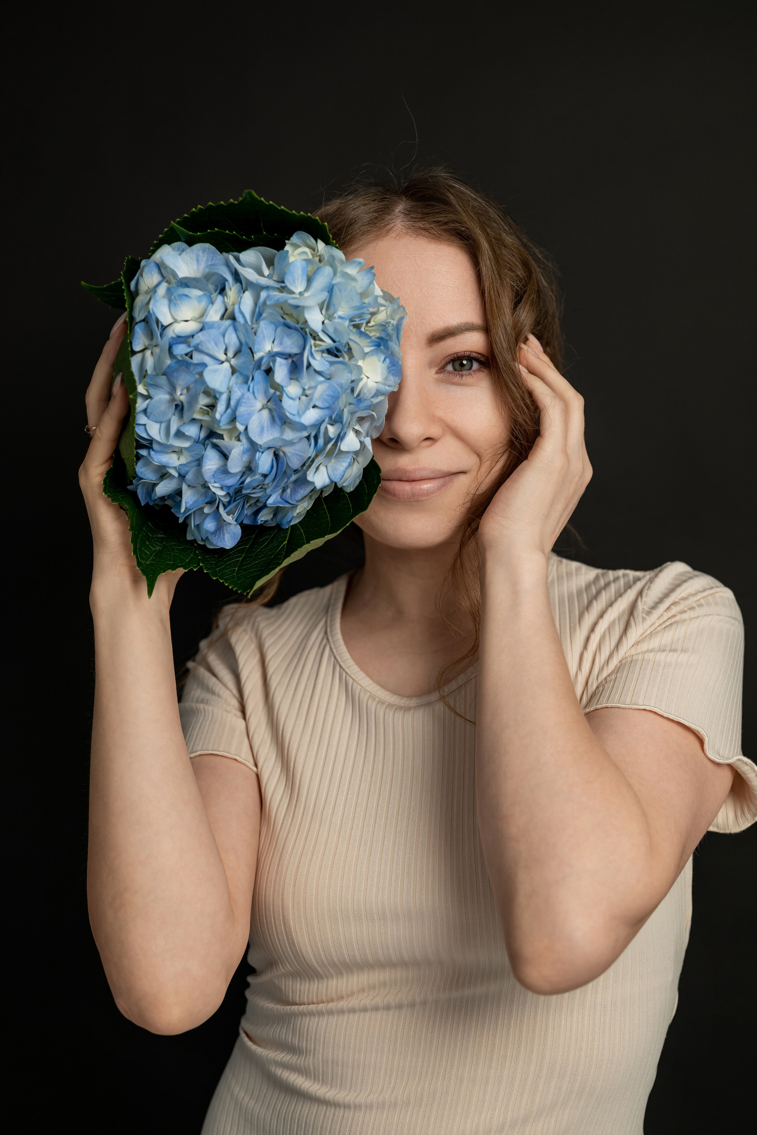 Фотопроект с голубыми гортензиями. Фотограф в городе Салават