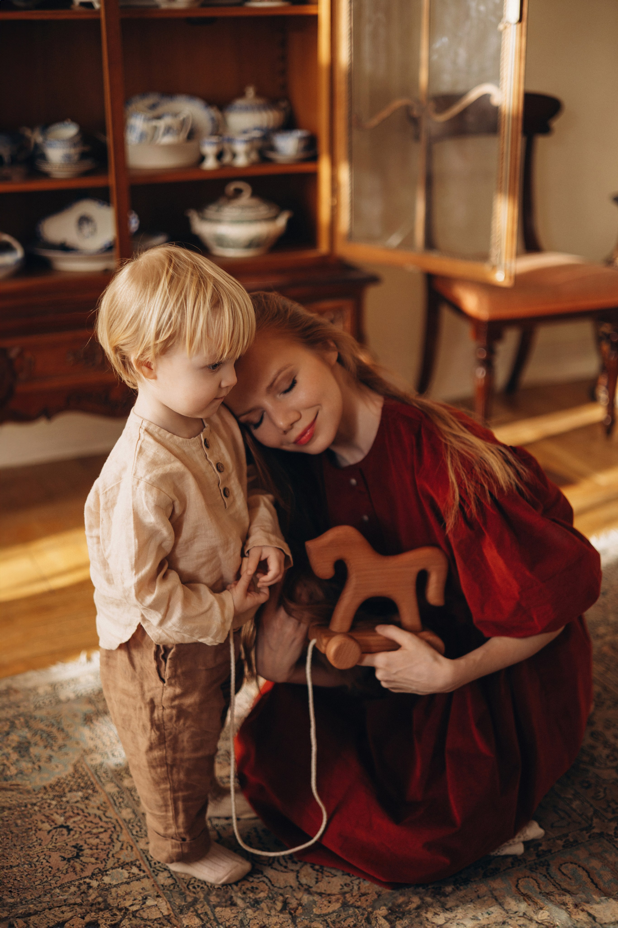 Тоня и Мироша в исторической квартире в центре Москвы. Семейный фотограф в Москве Марина Петра