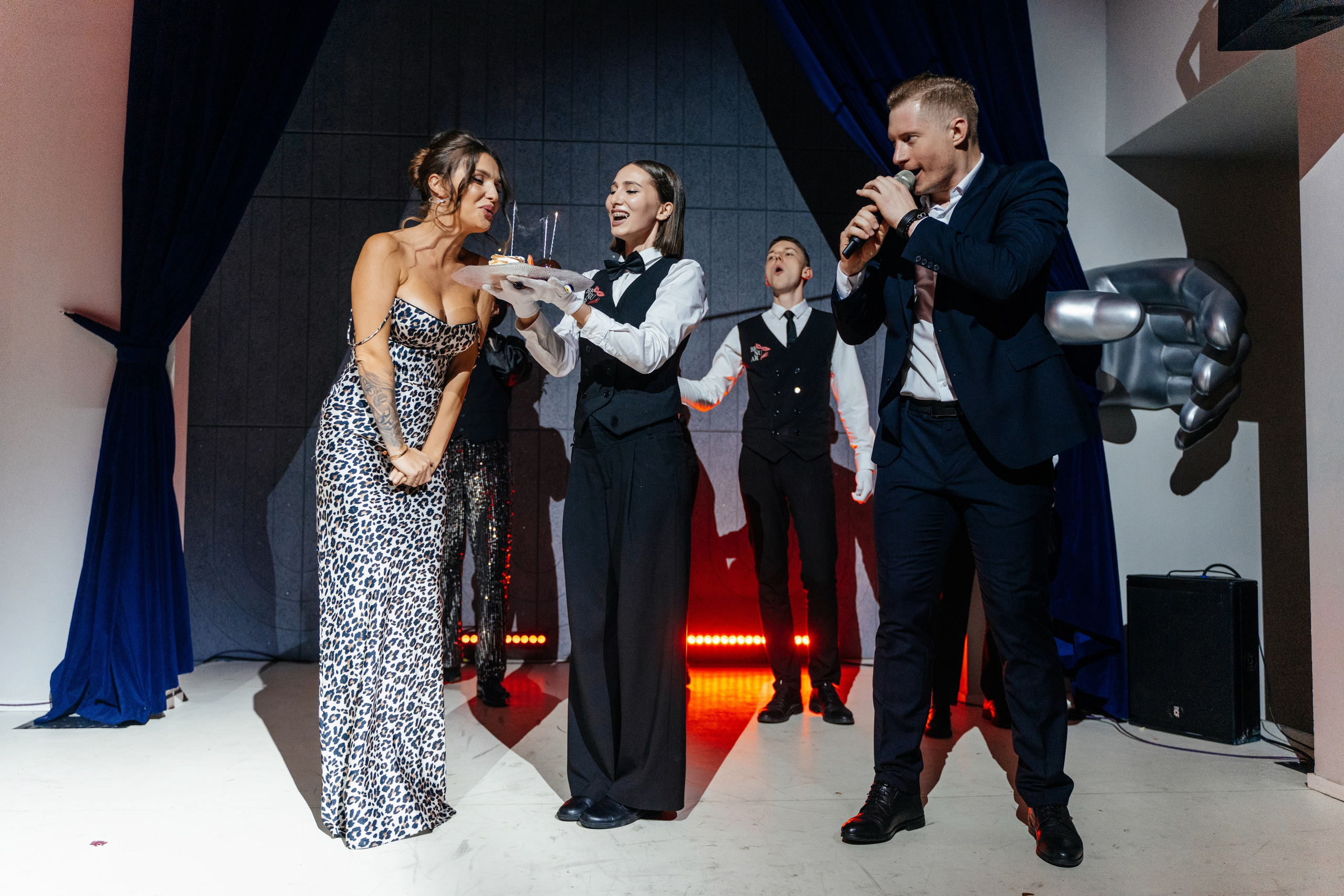 5 апреля (пятница). BENUAR Restaurant