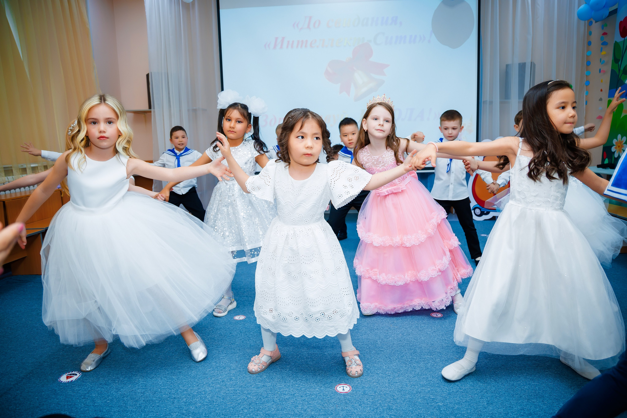 Утренник в Саду. Семейный и Свадебный фотограф в Астане Александр Астапов